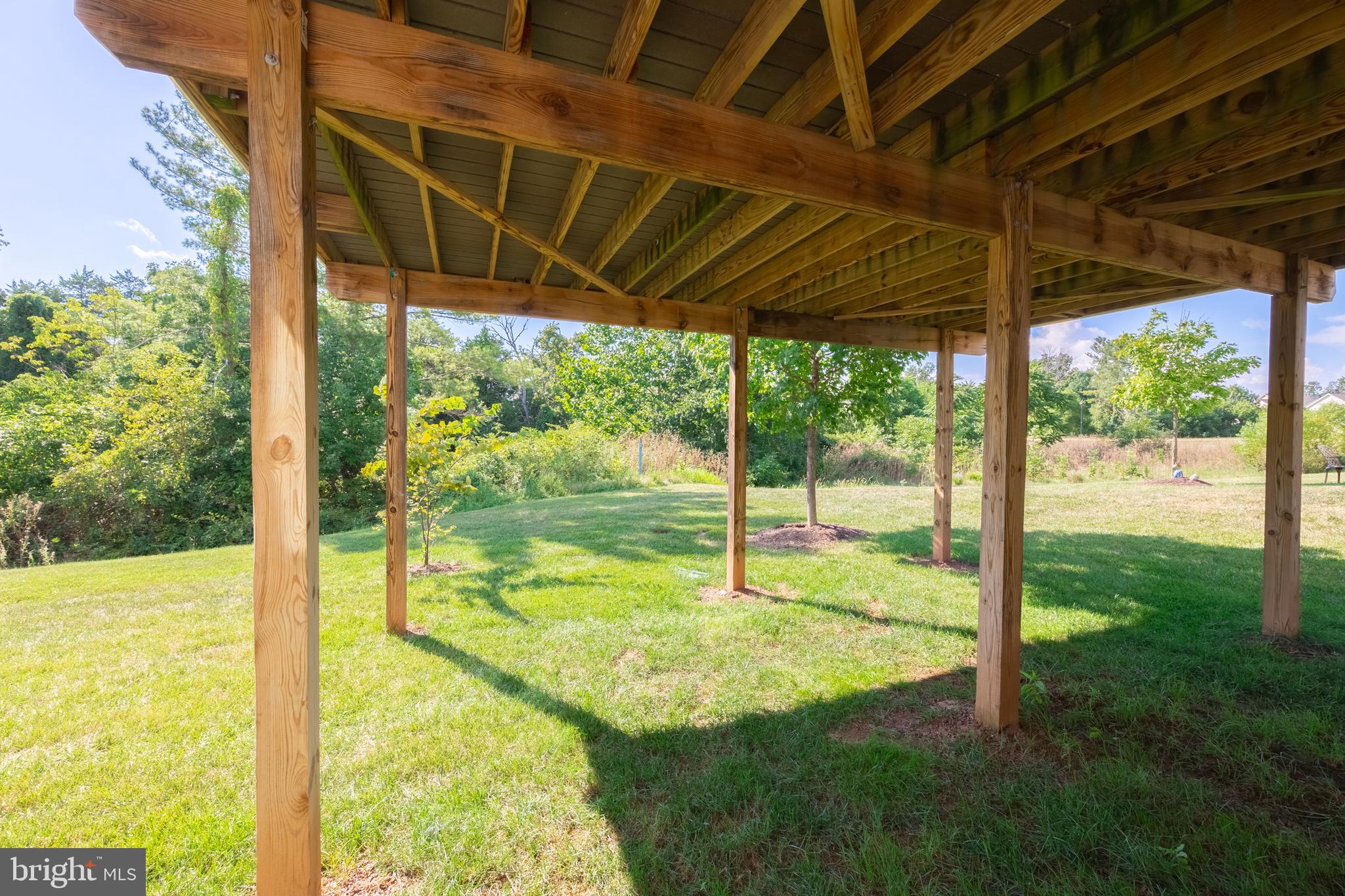 TRENT GROVE - Residential