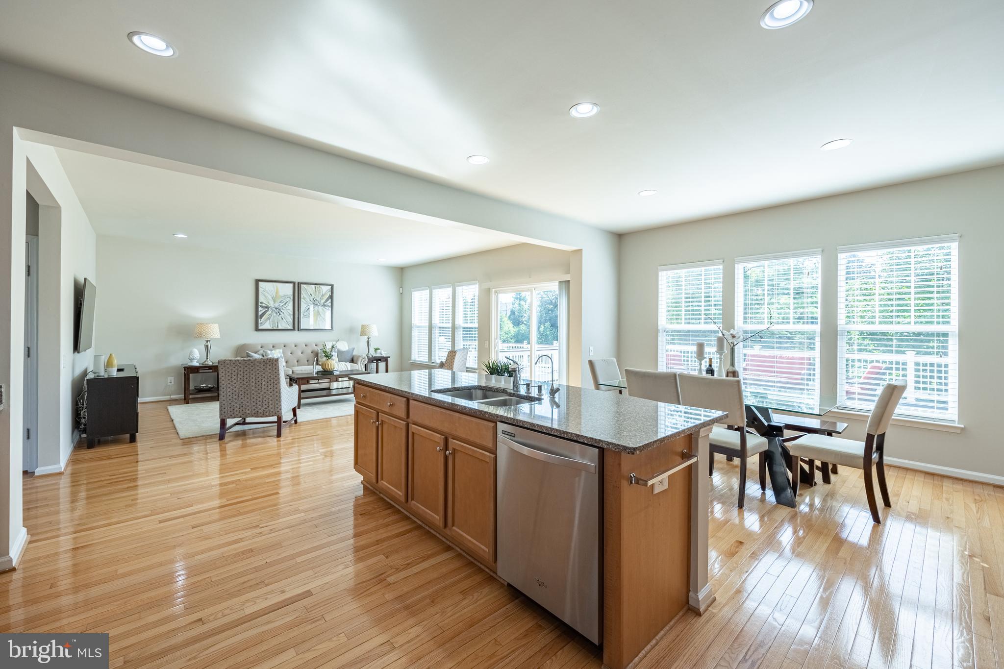 TRENT GROVE - Residential