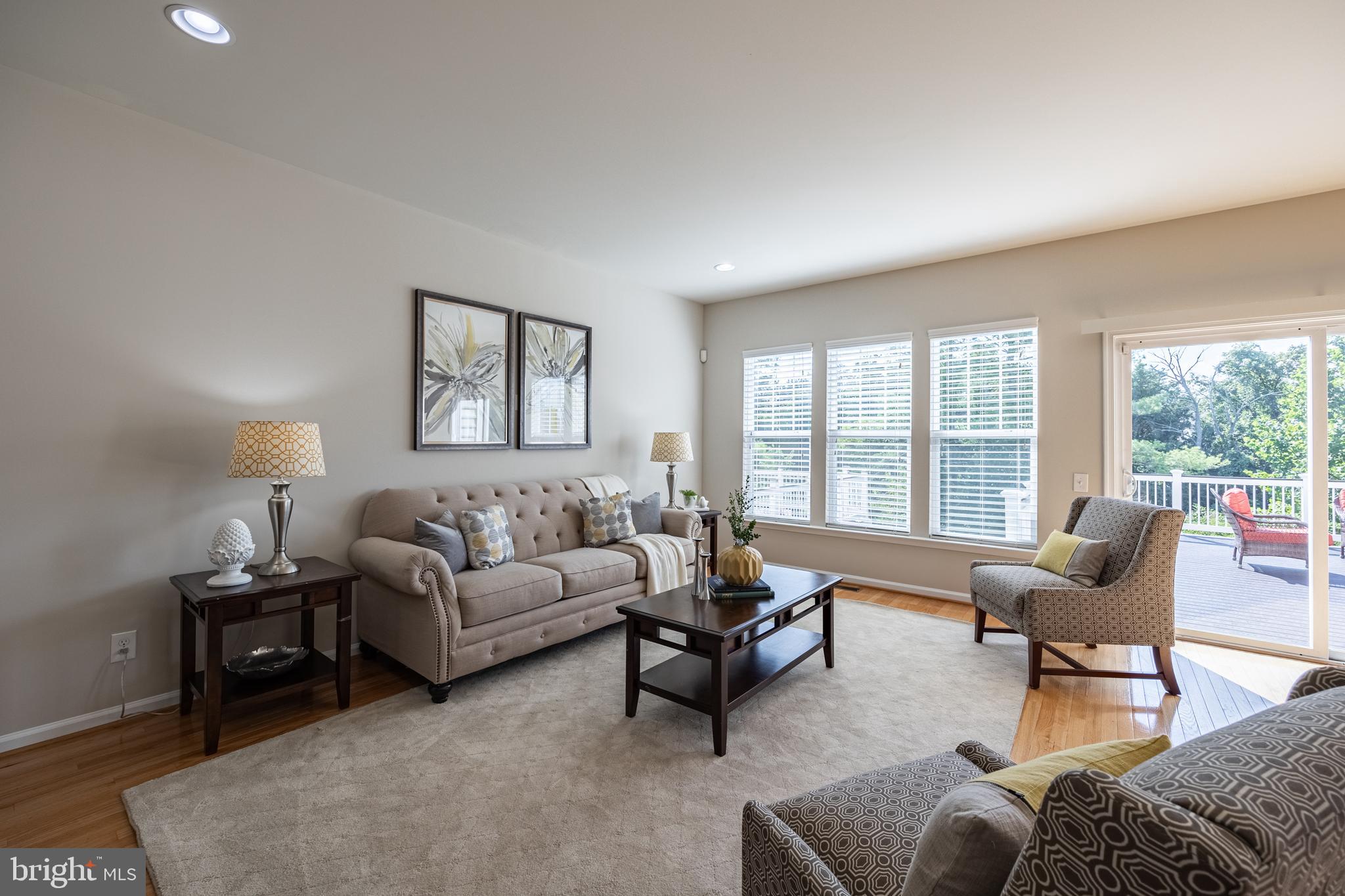 TRENT GROVE - Residential