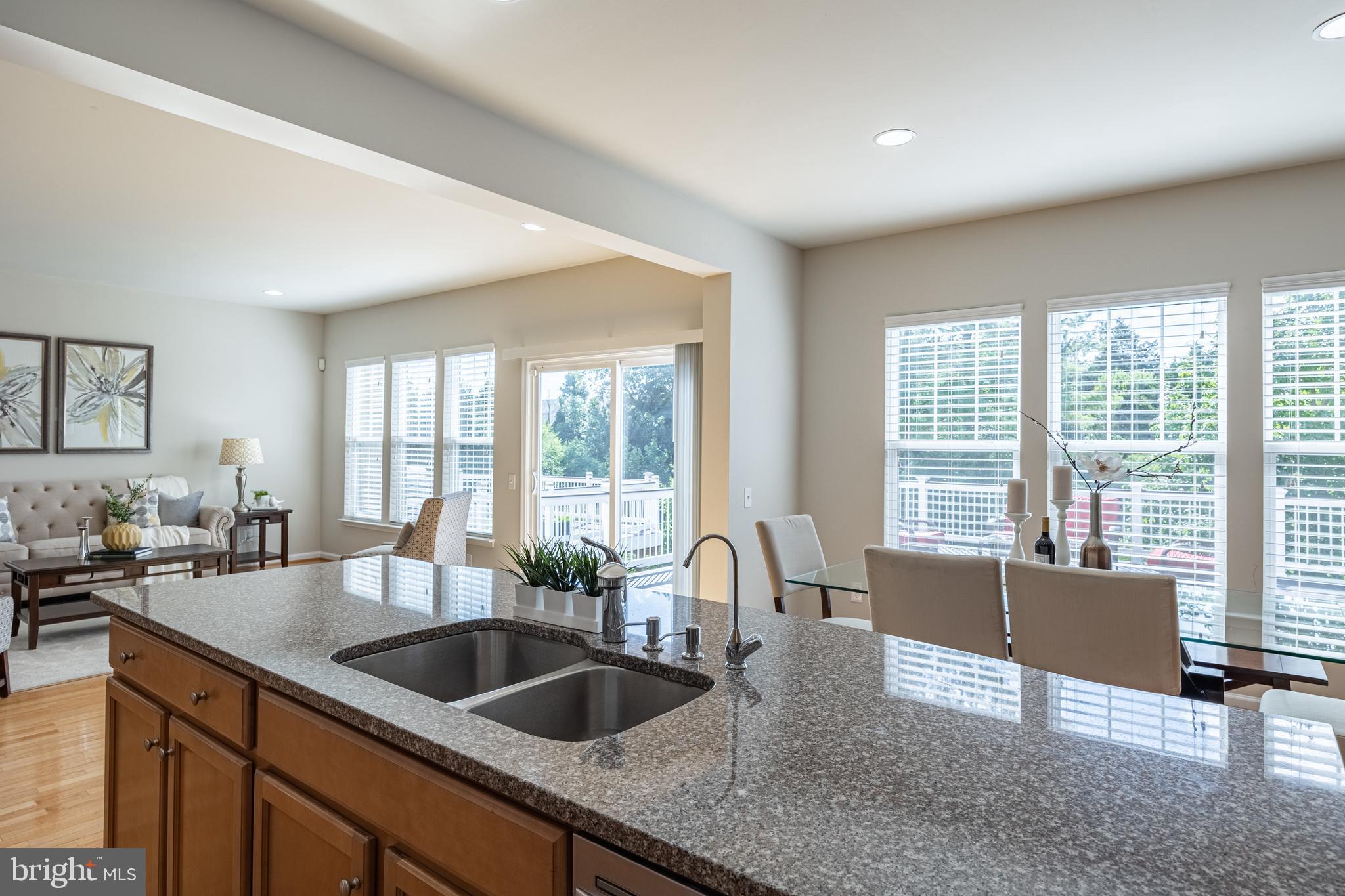 TRENT GROVE - Residential