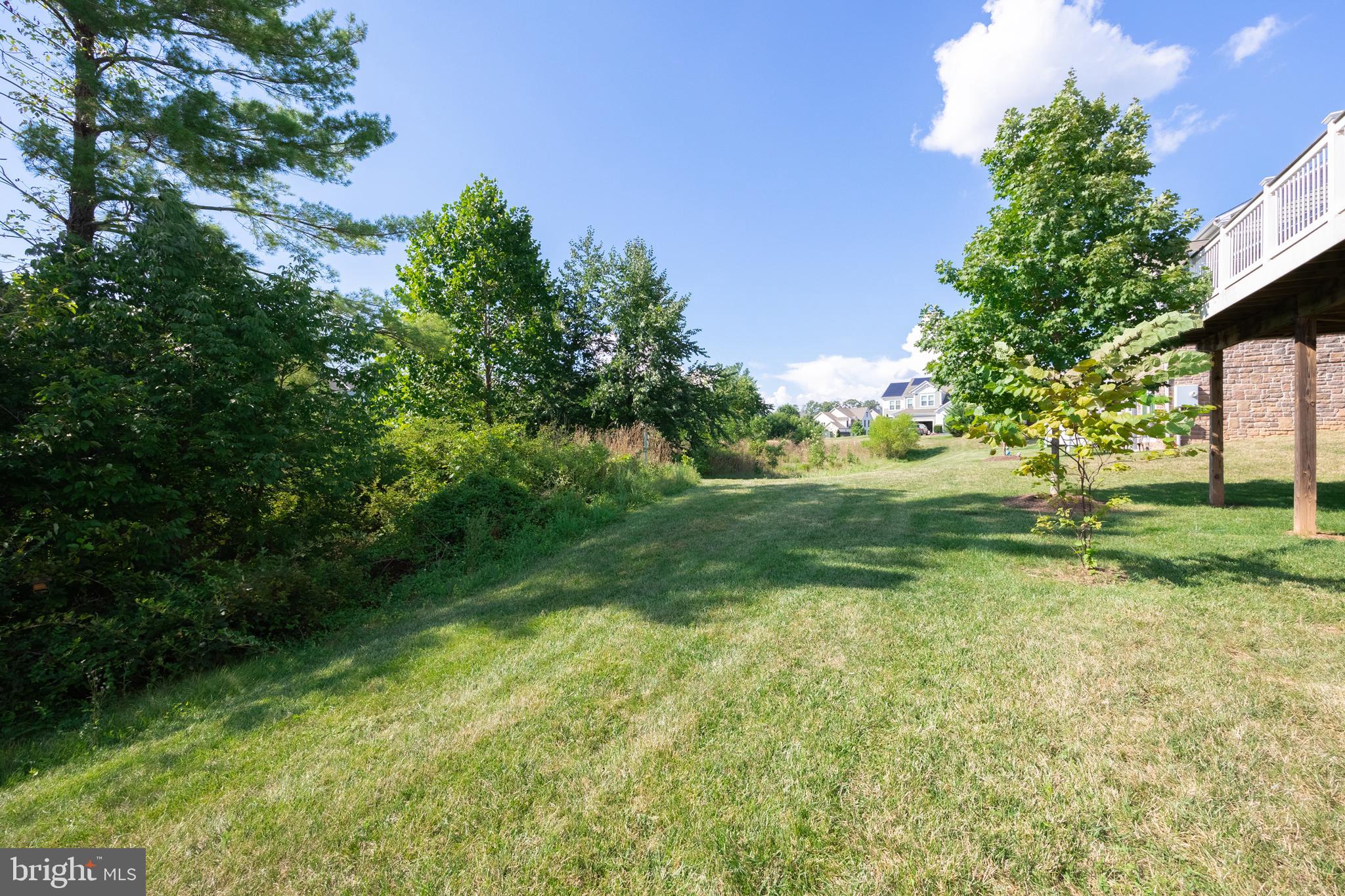 TRENT GROVE - Residential