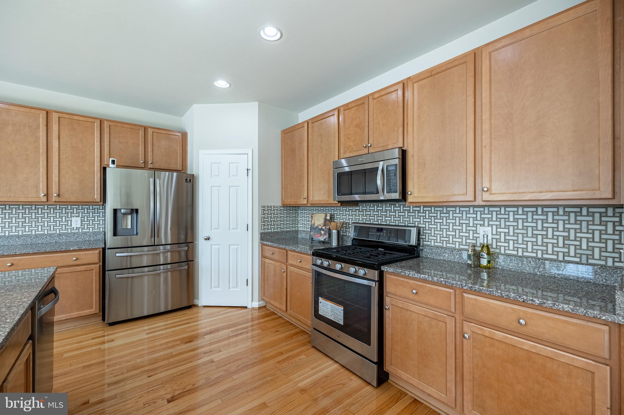 TRENT GROVE - Residential