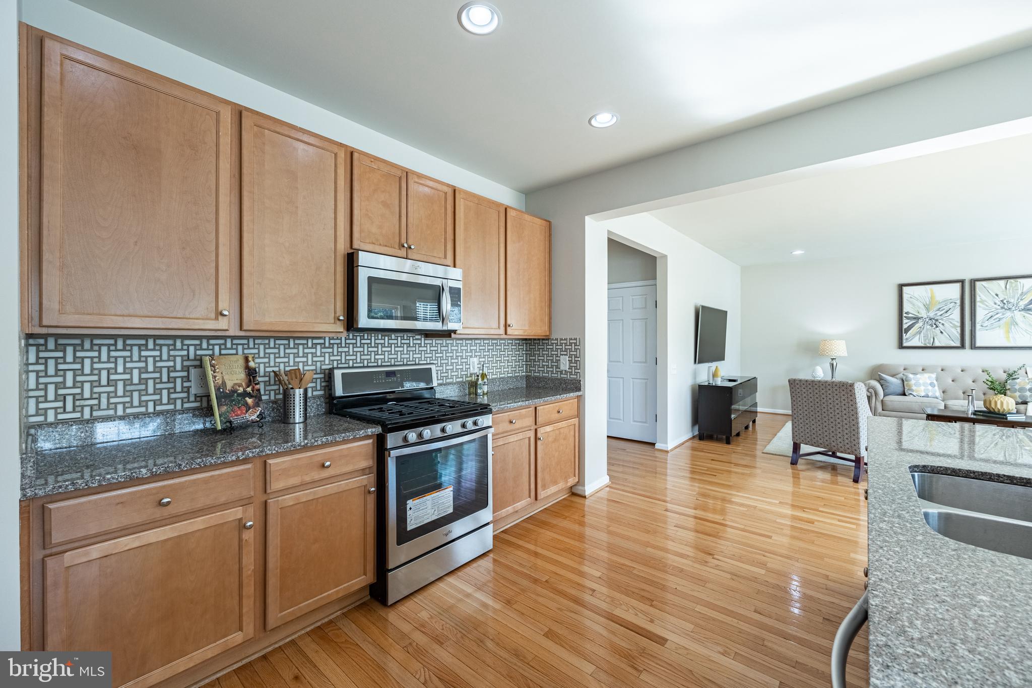 TRENT GROVE - Residential