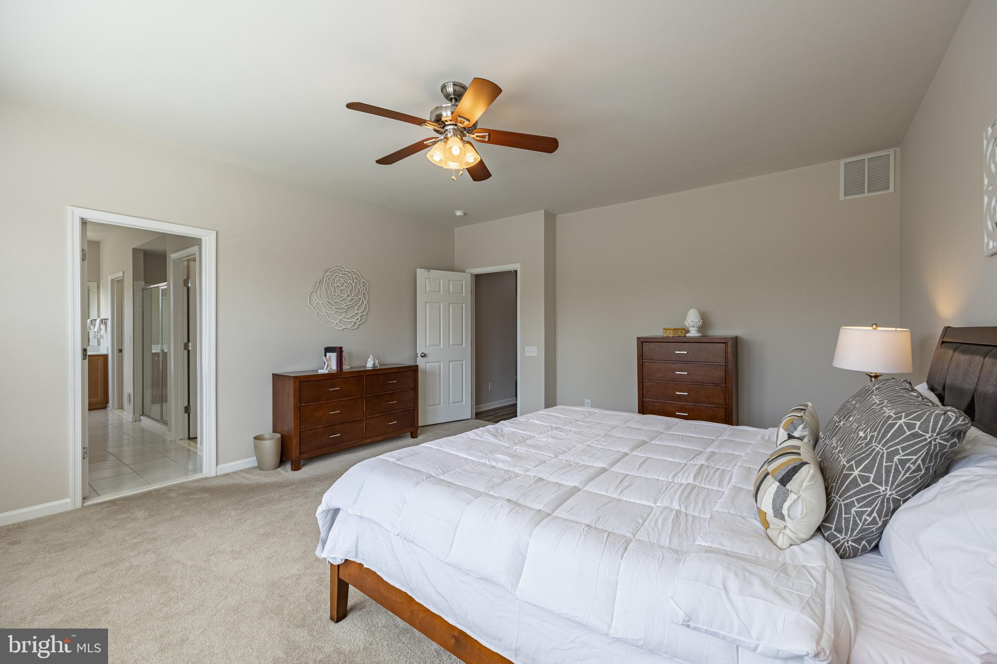 TRENT GROVE - Residential