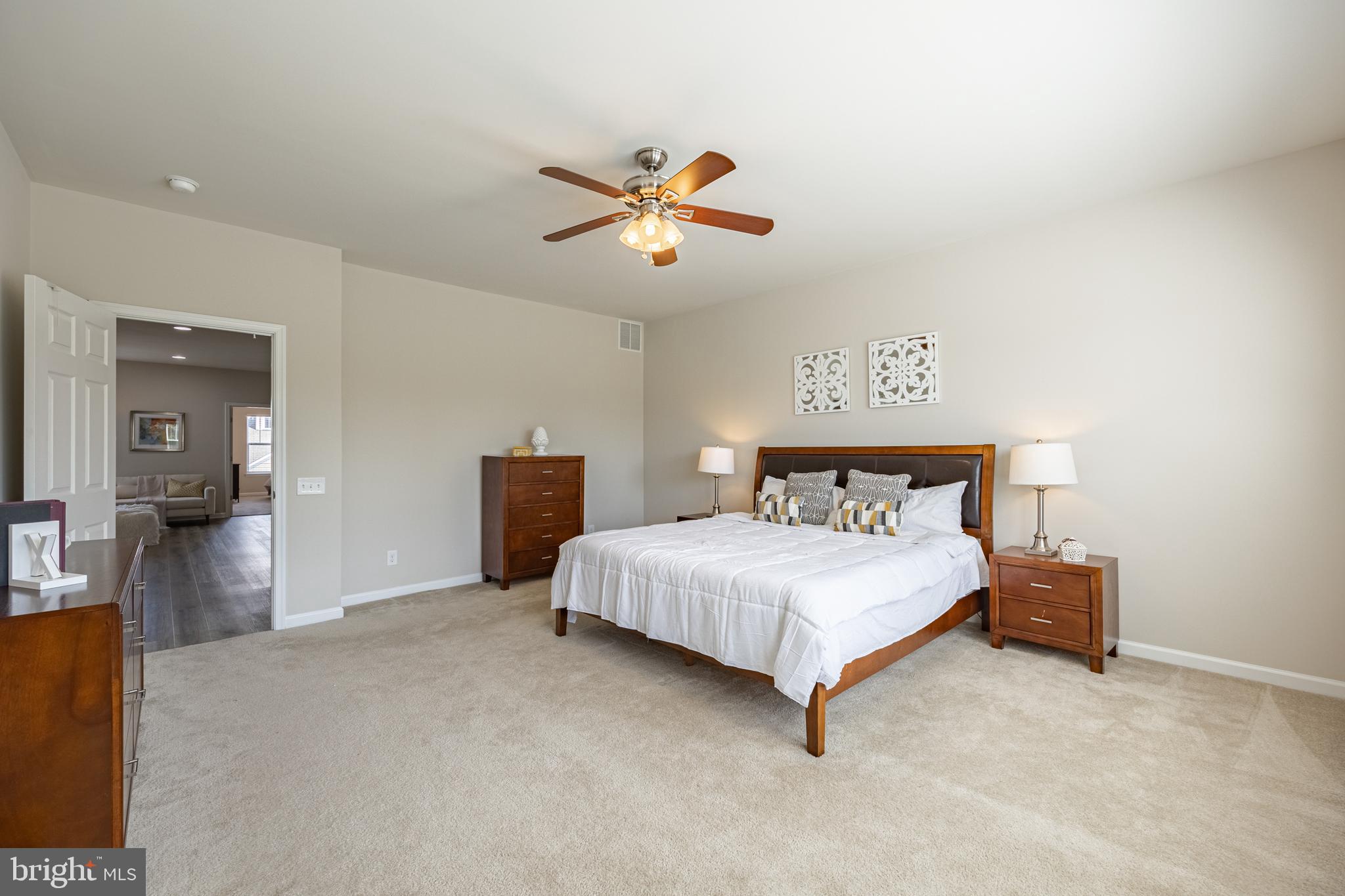 TRENT GROVE - Residential