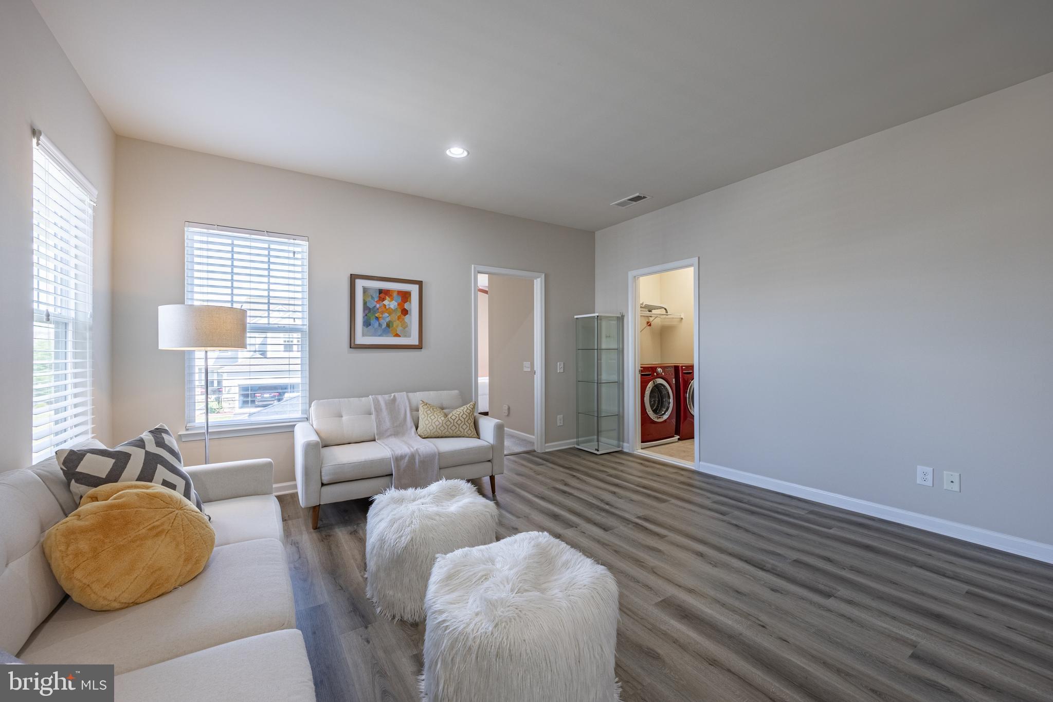 TRENT GROVE - Residential