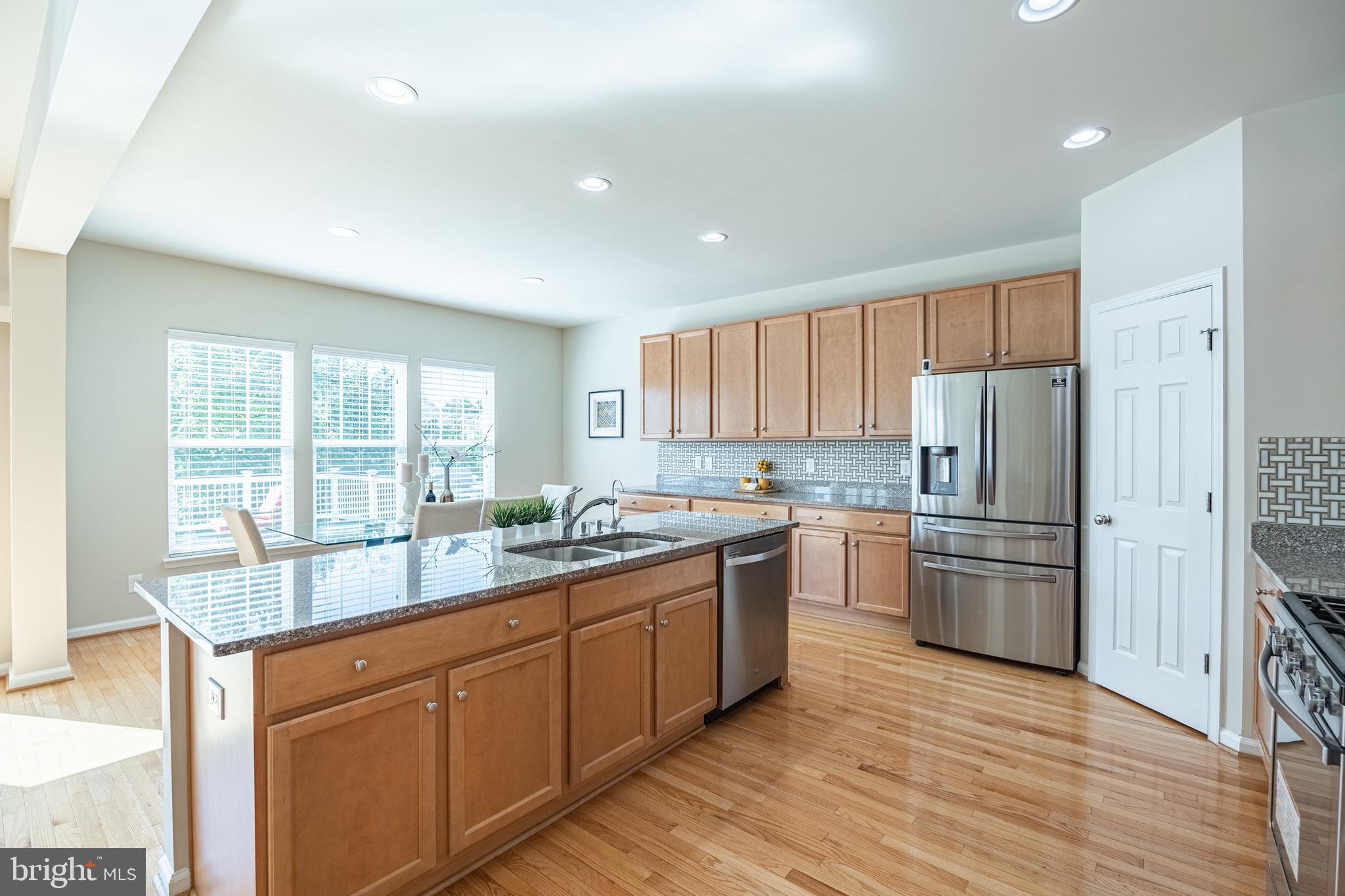 TRENT GROVE - Residential