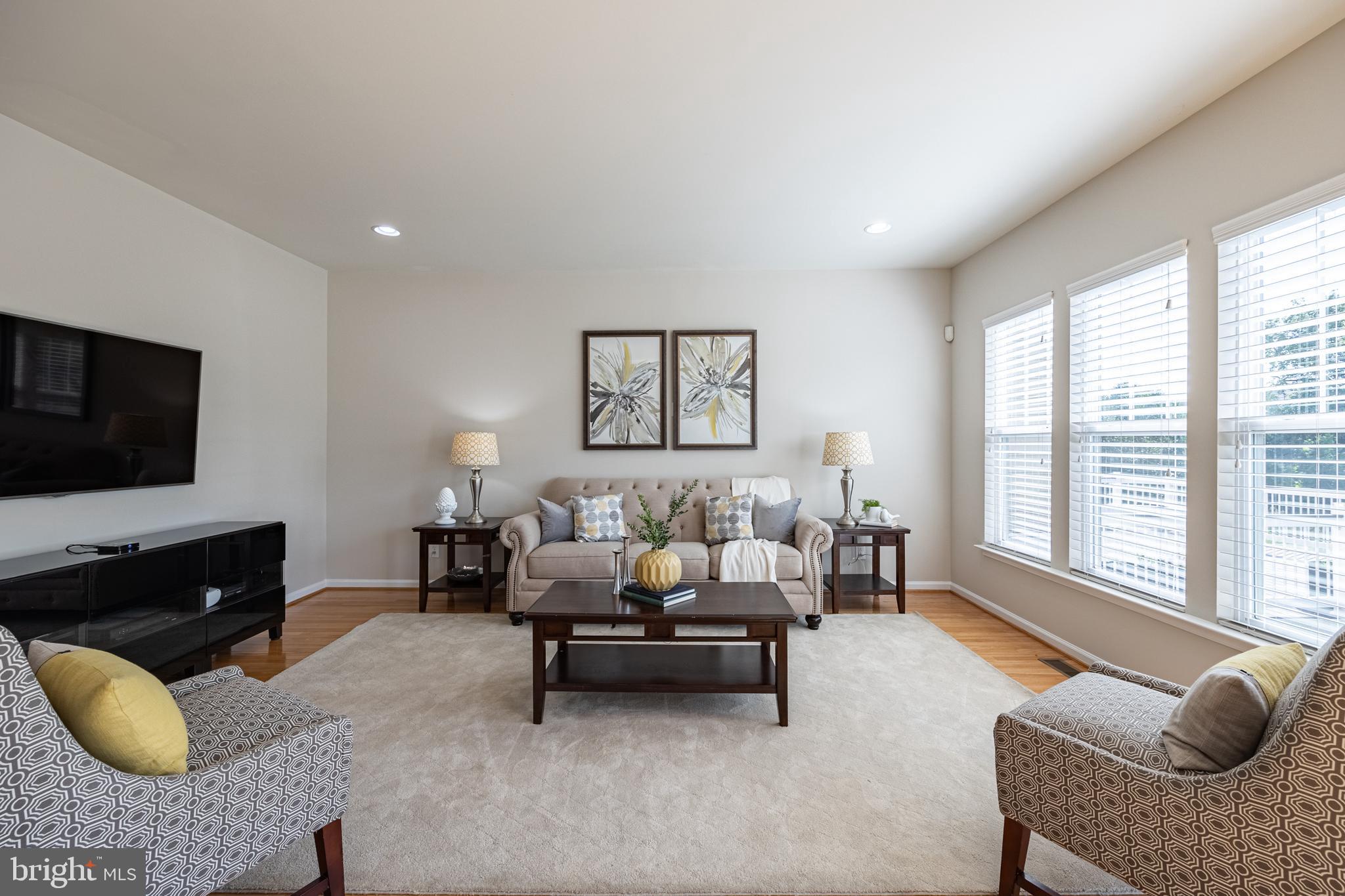 TRENT GROVE - Residential