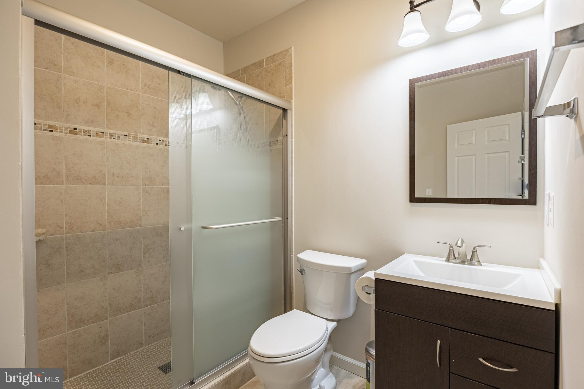 TRENT GROVE - Residential