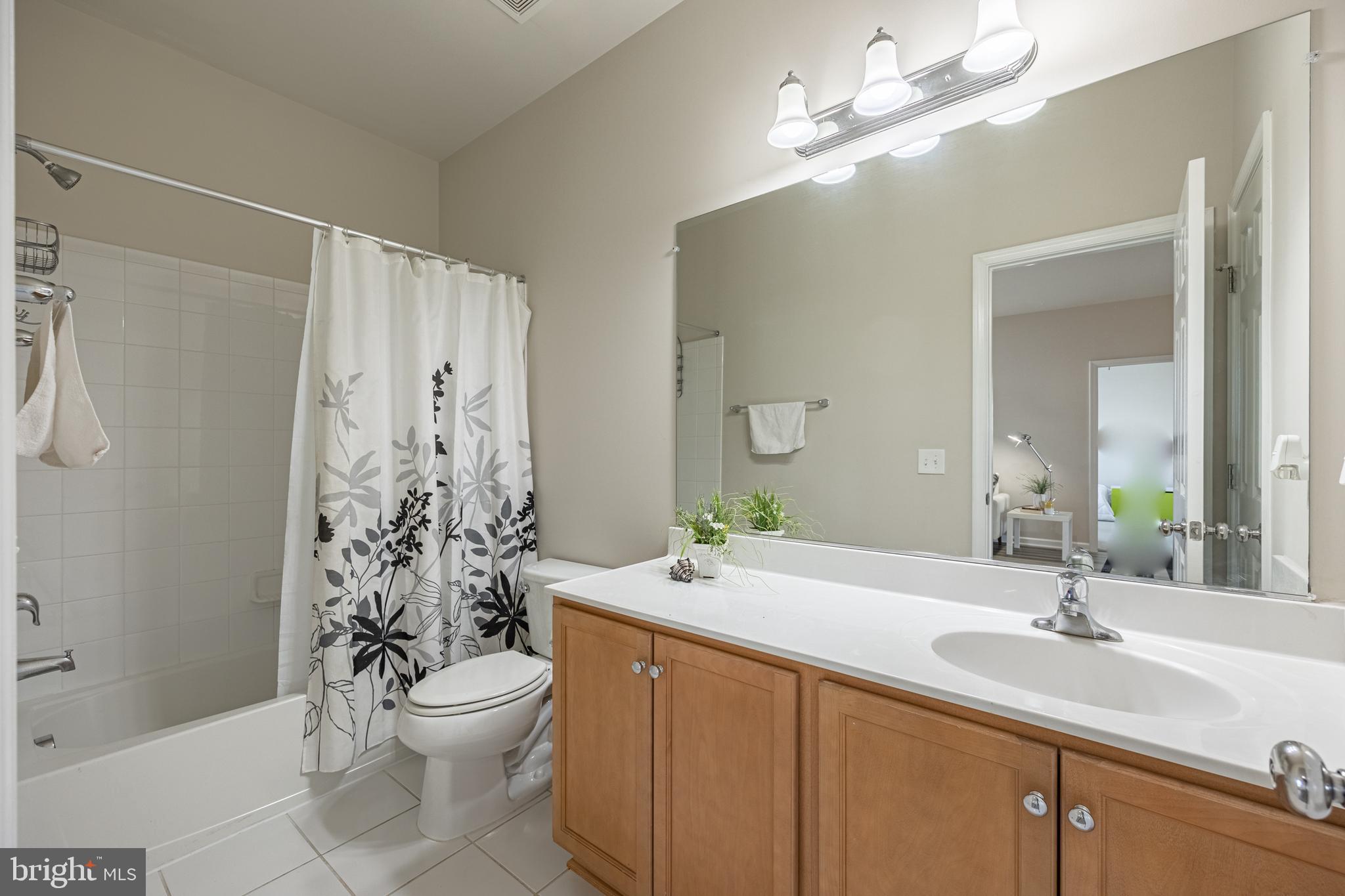 TRENT GROVE - Residential