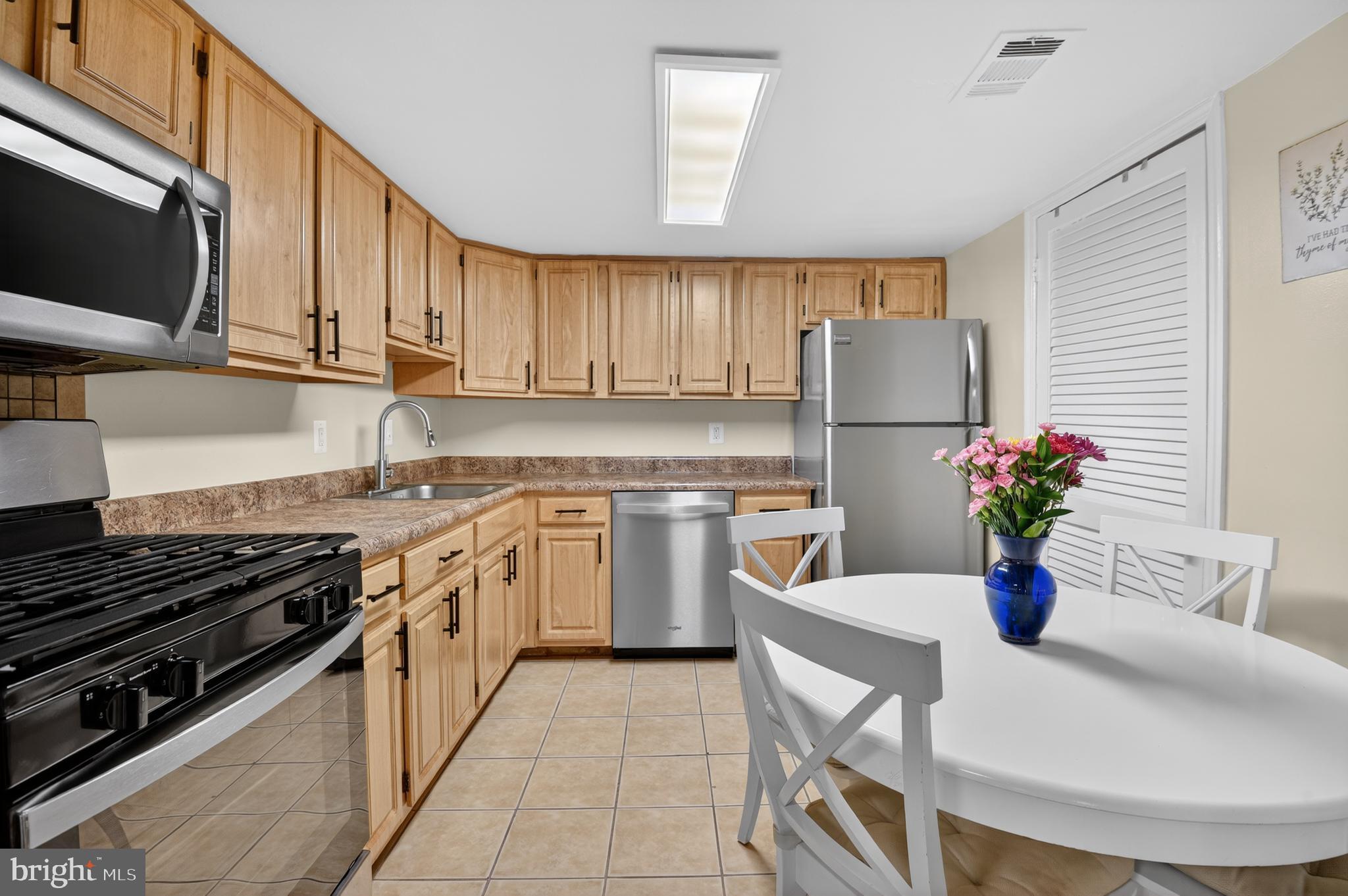 KIMBERLY PLACE - Residential