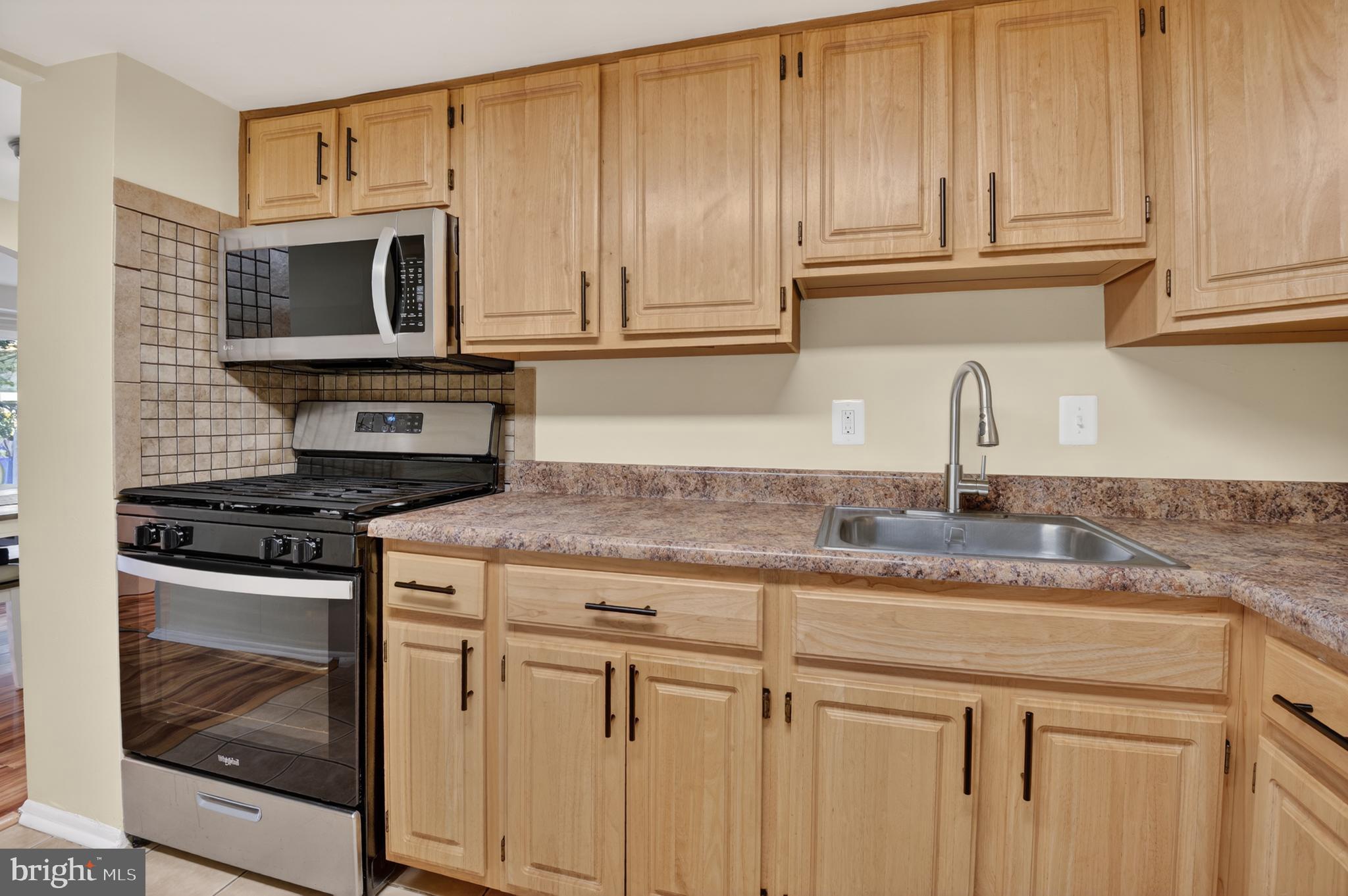 KIMBERLY PLACE - Residential