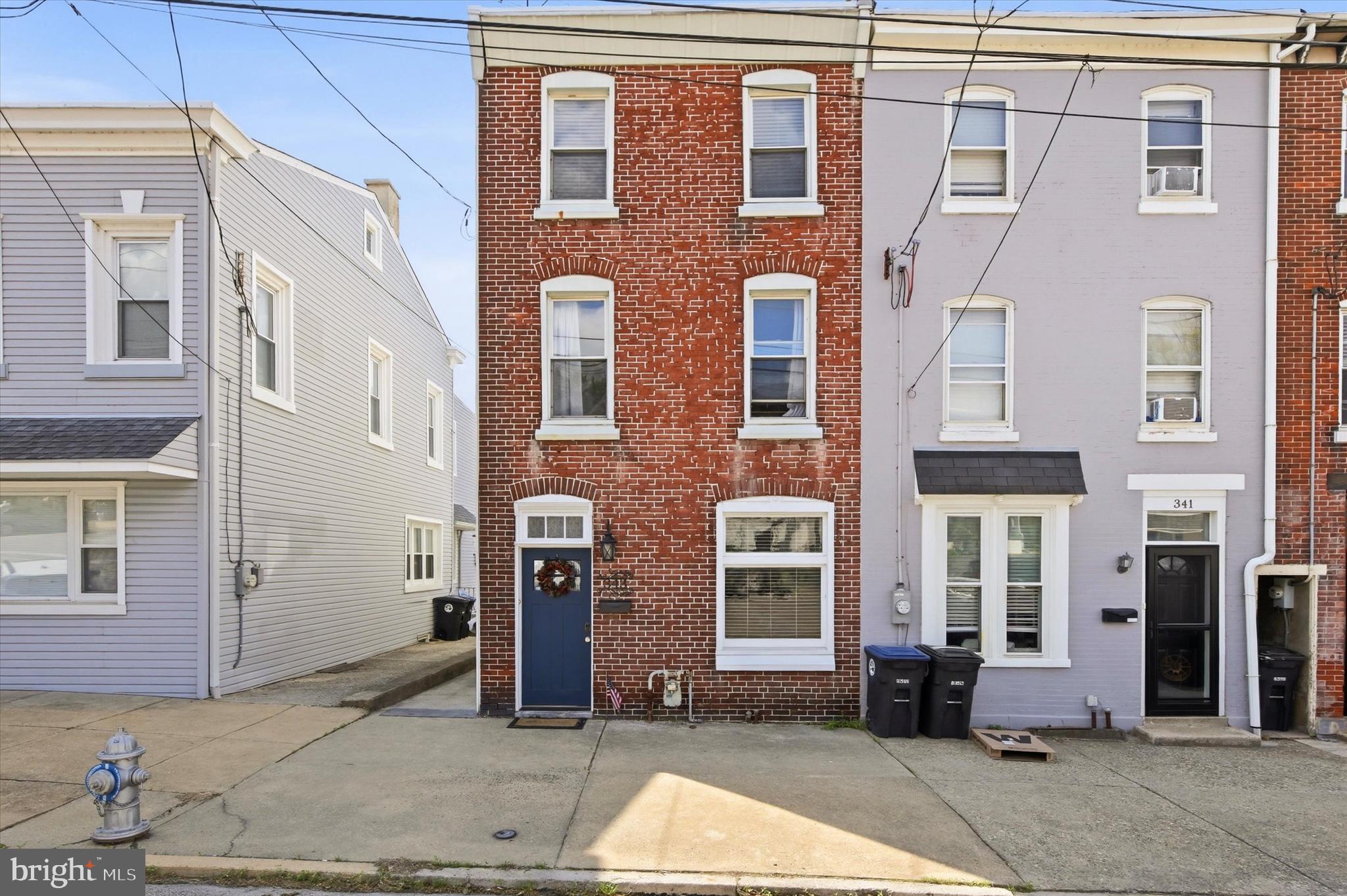 343 SPRING MILL AVENUE