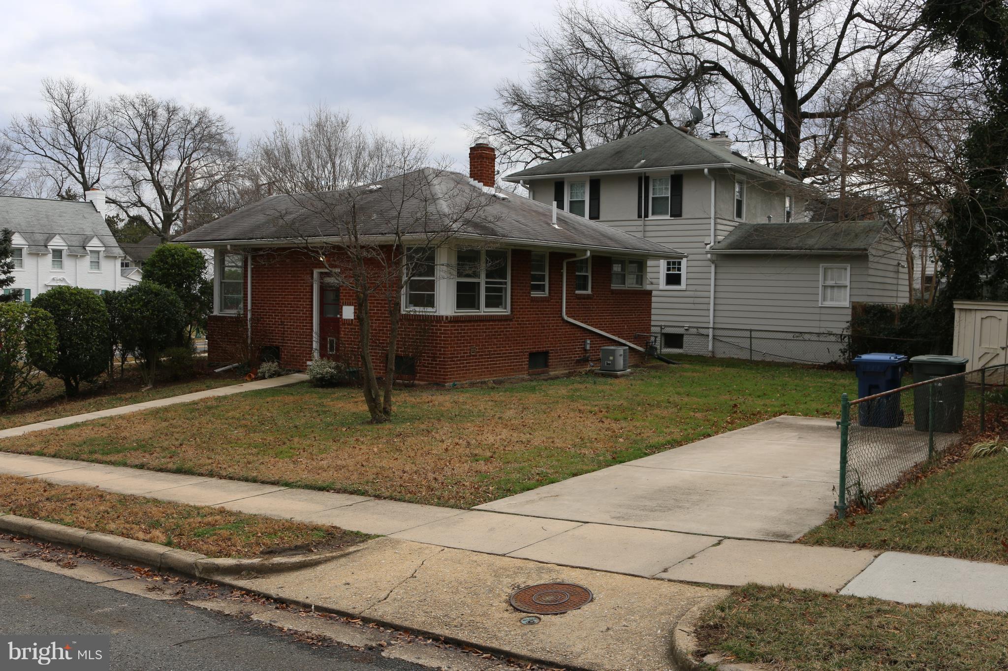 ROSEMONT - Residential