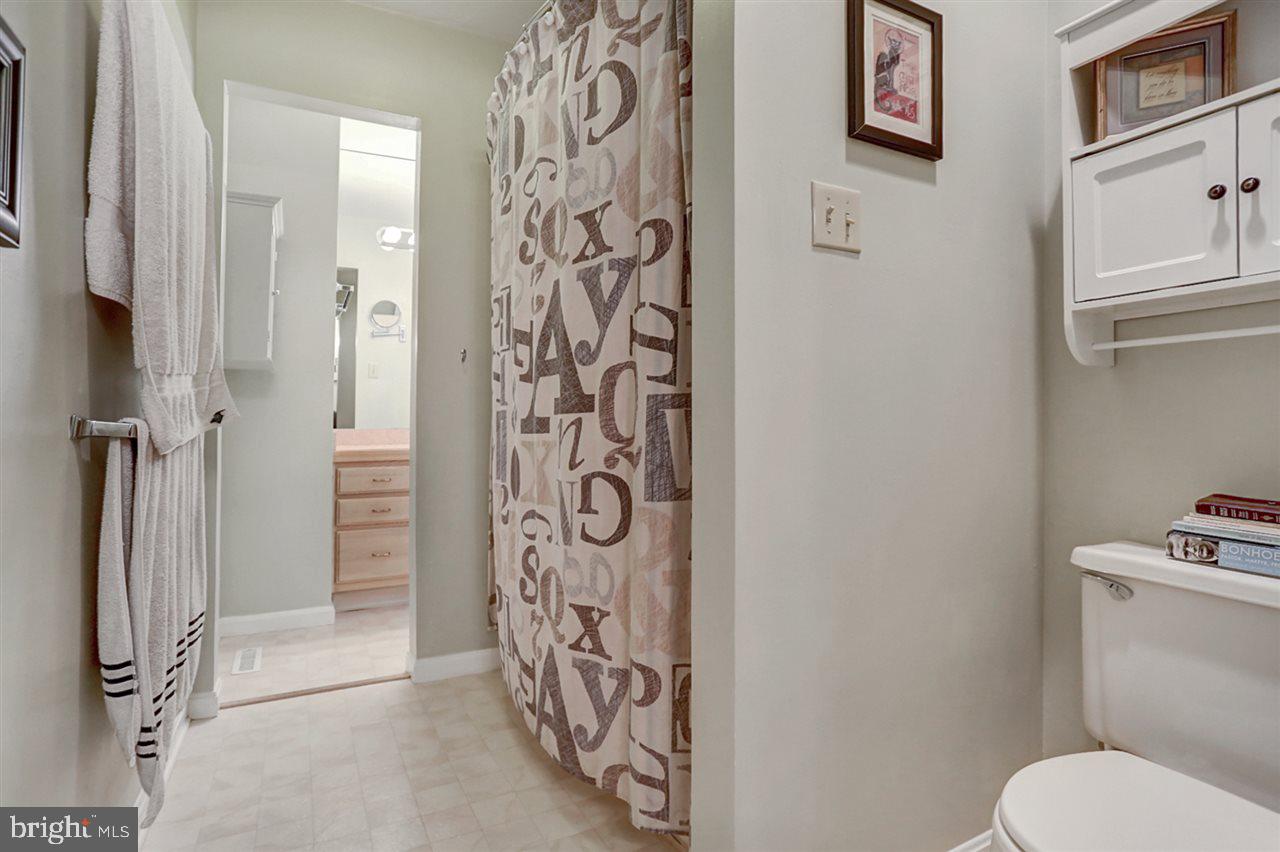 VILLAGE OF MORELAND - Residential