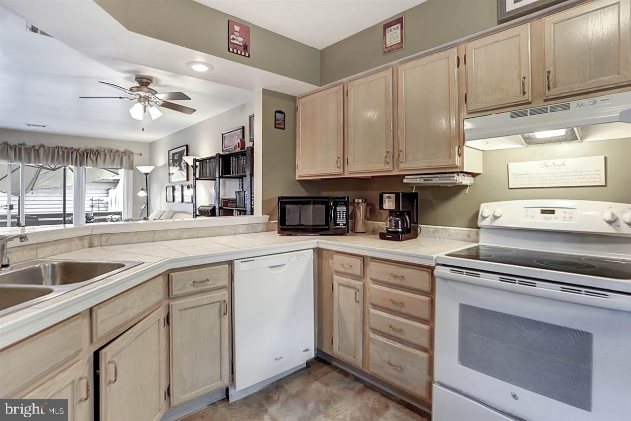 VILLAGE OF MORELAND - Residential