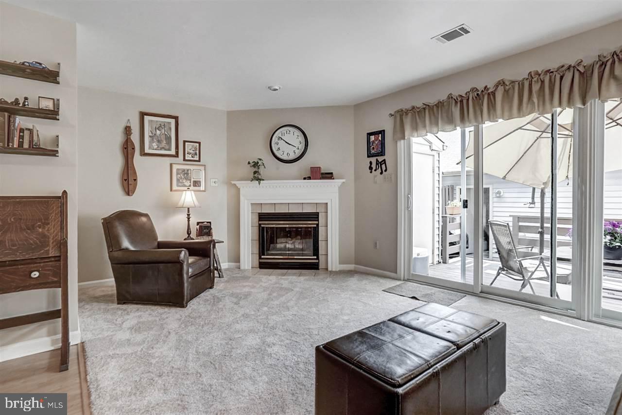 VILLAGE OF MORELAND - Residential