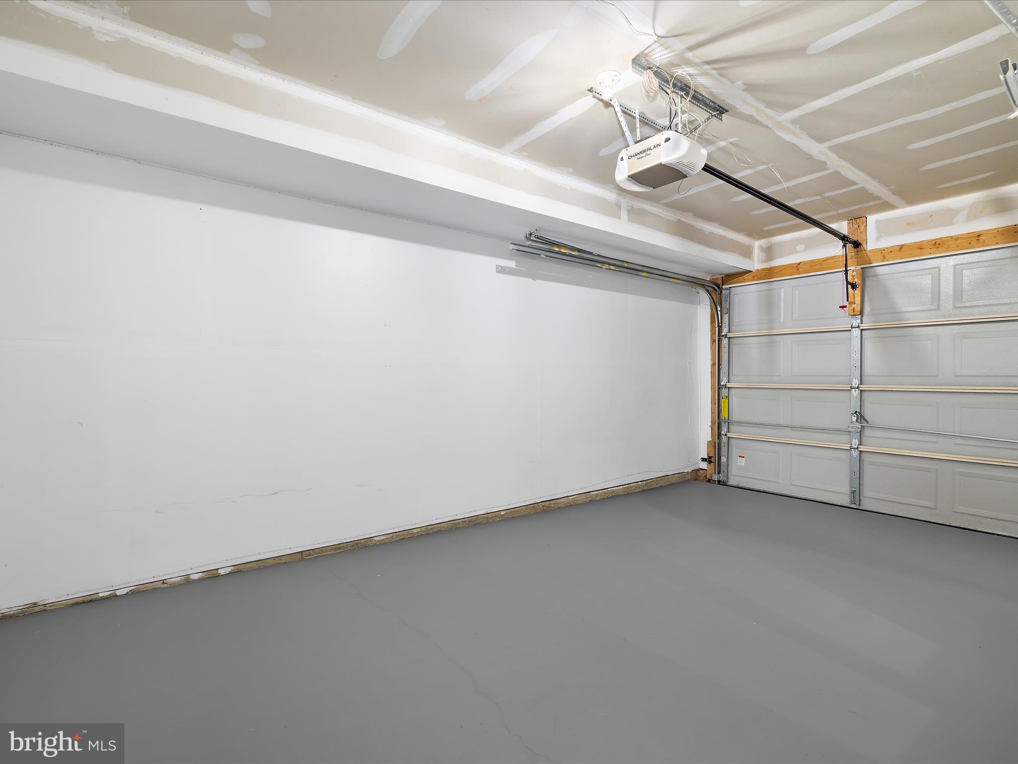 TANYARD SPRINGS - Residential