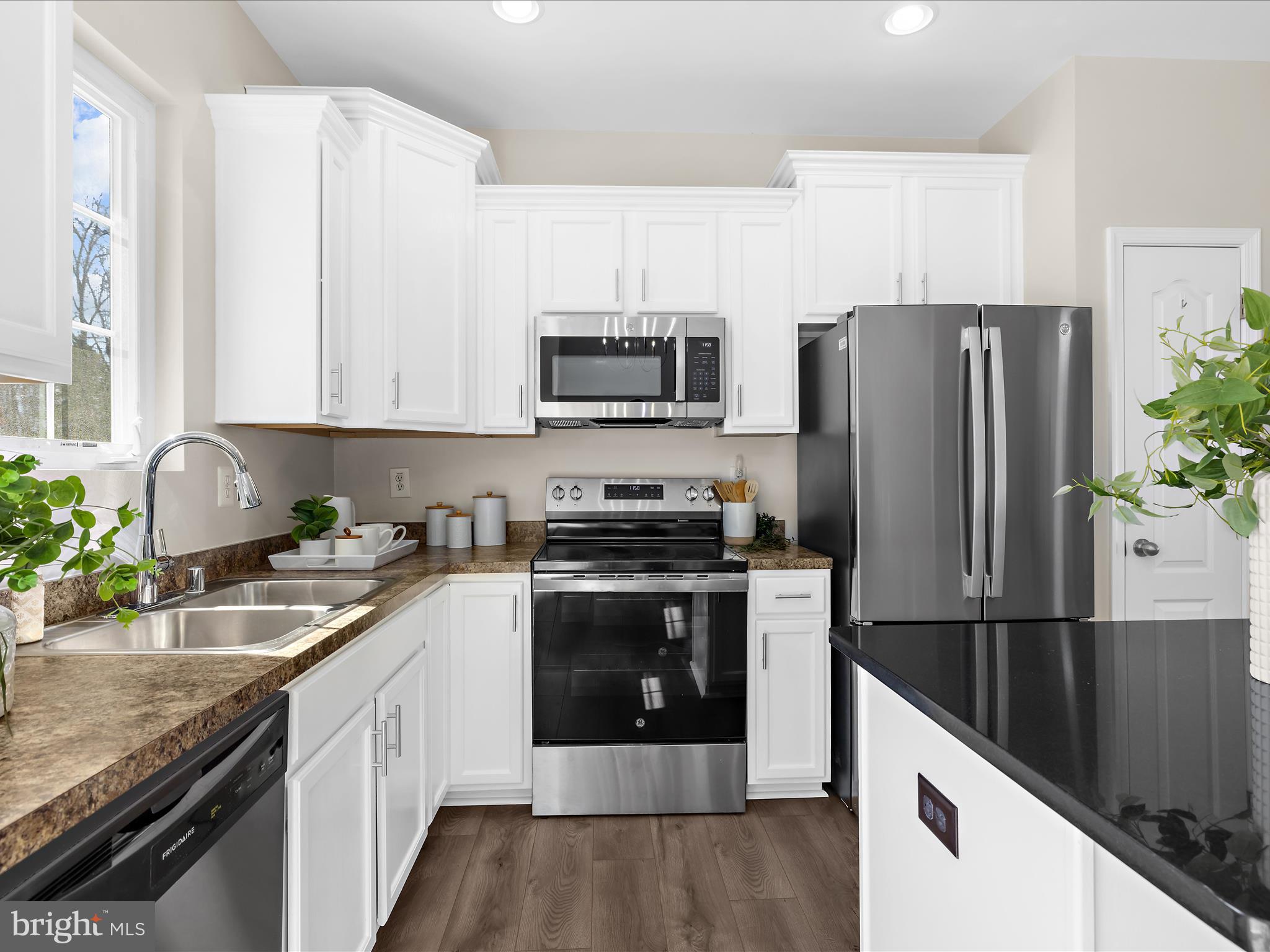 TANYARD SPRINGS - Residential