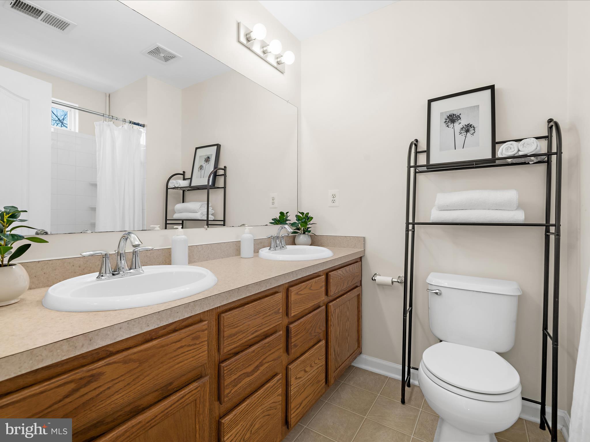 TANYARD SPRINGS - Residential