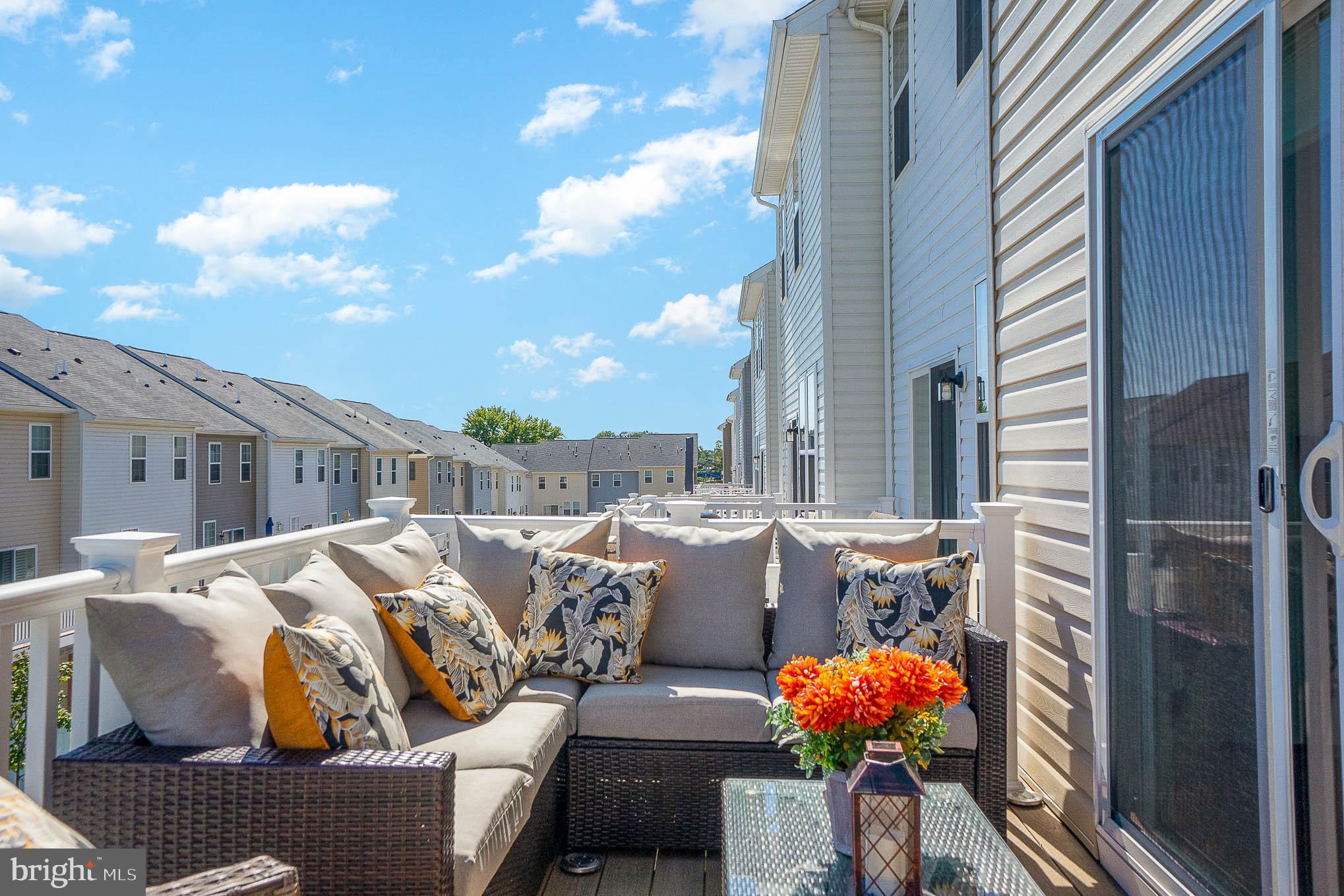 ROSEDALE - Residential