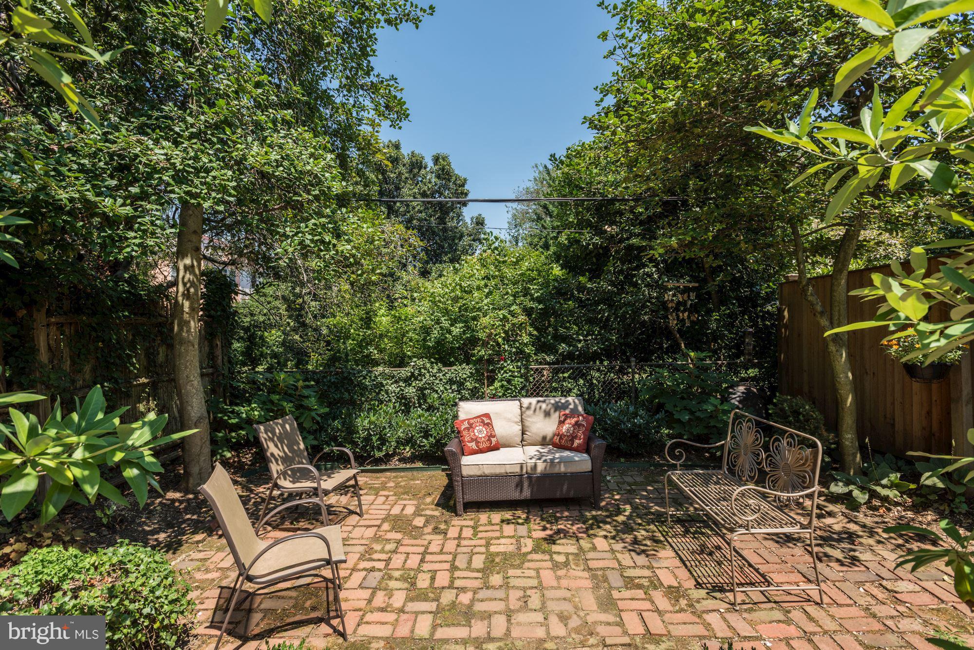 HISTORIC DISTRICT - Residential