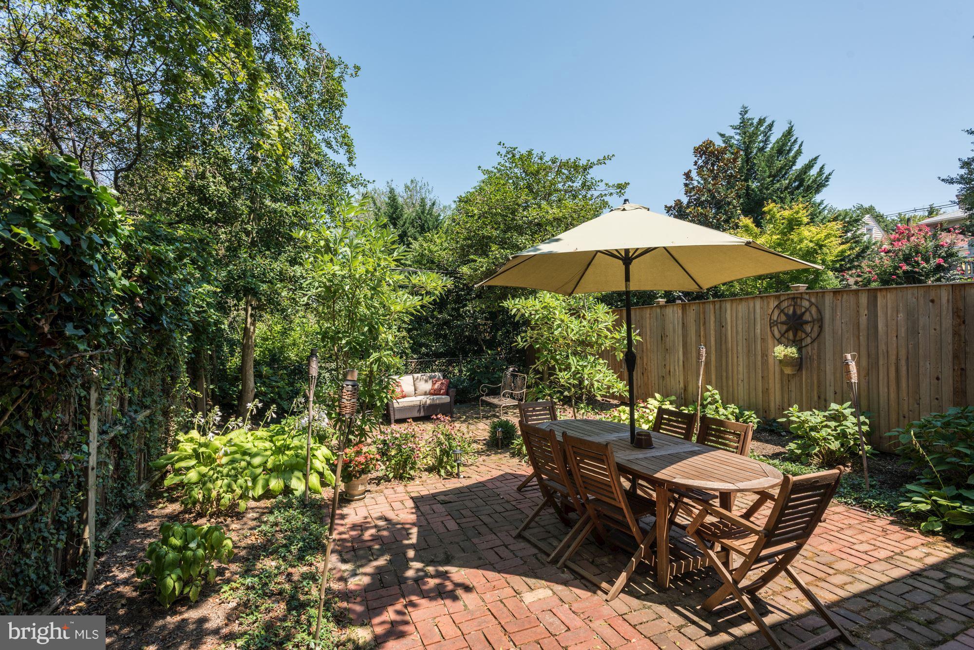 HISTORIC DISTRICT - Residential