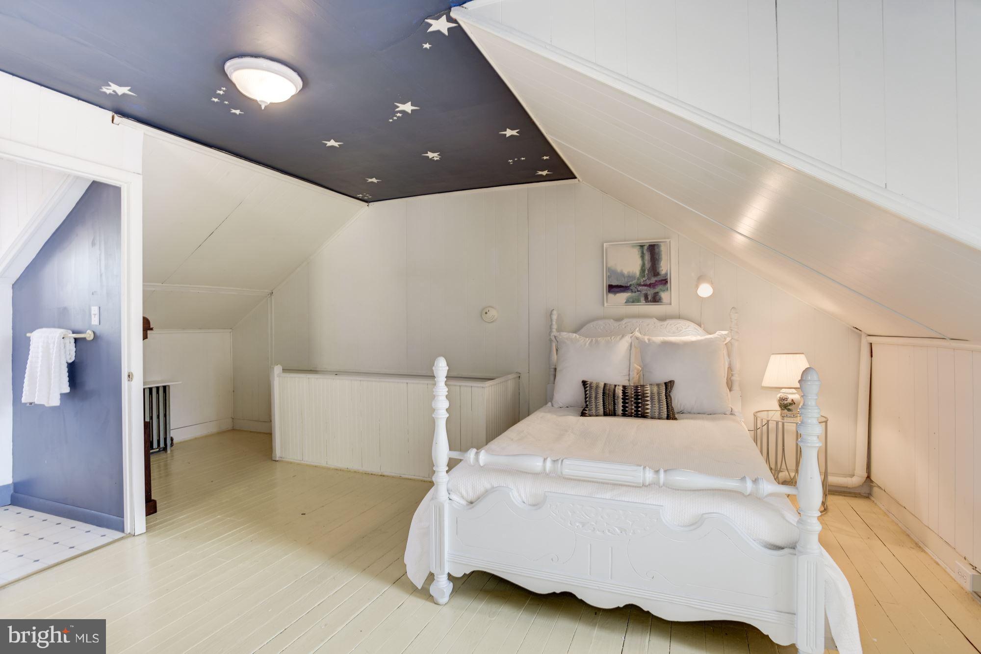 HISTORIC DISTRICT - Residential