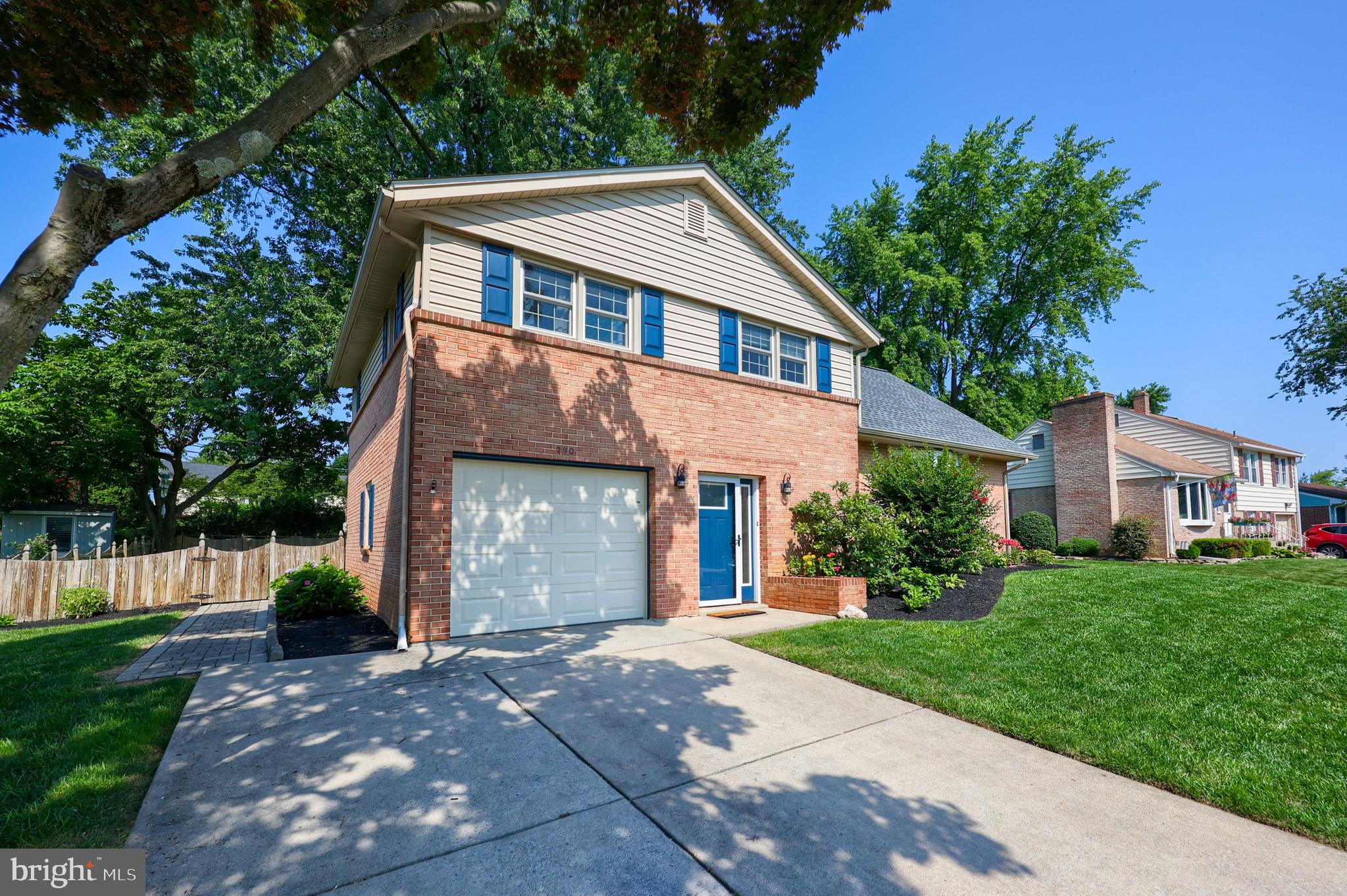 PENN OAKS - Residential