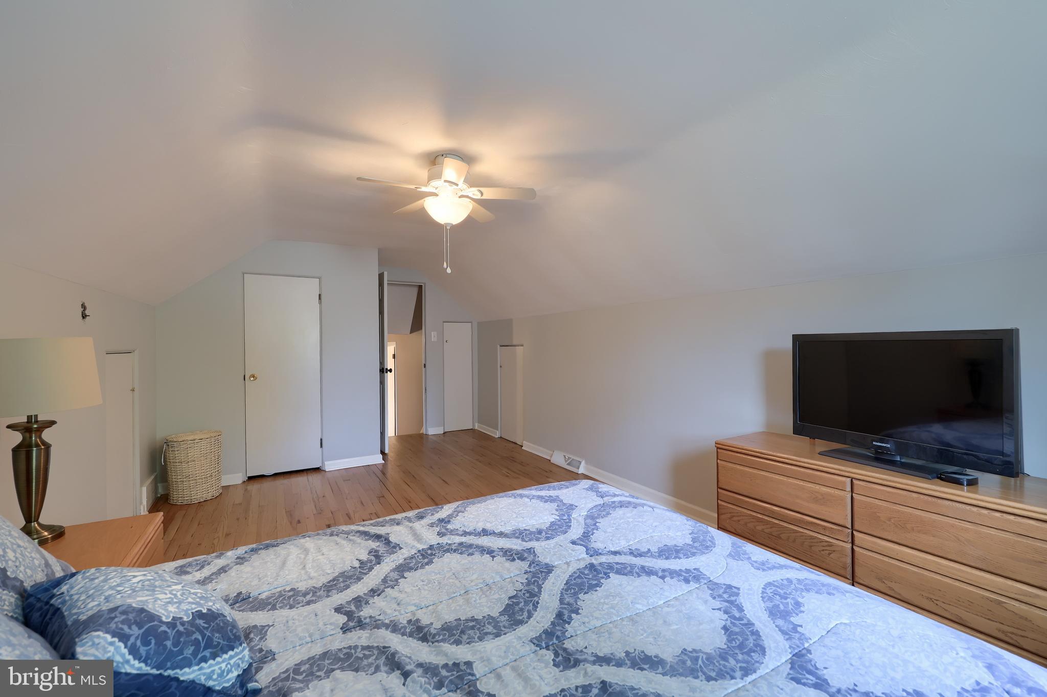 PENN OAKS - Residential