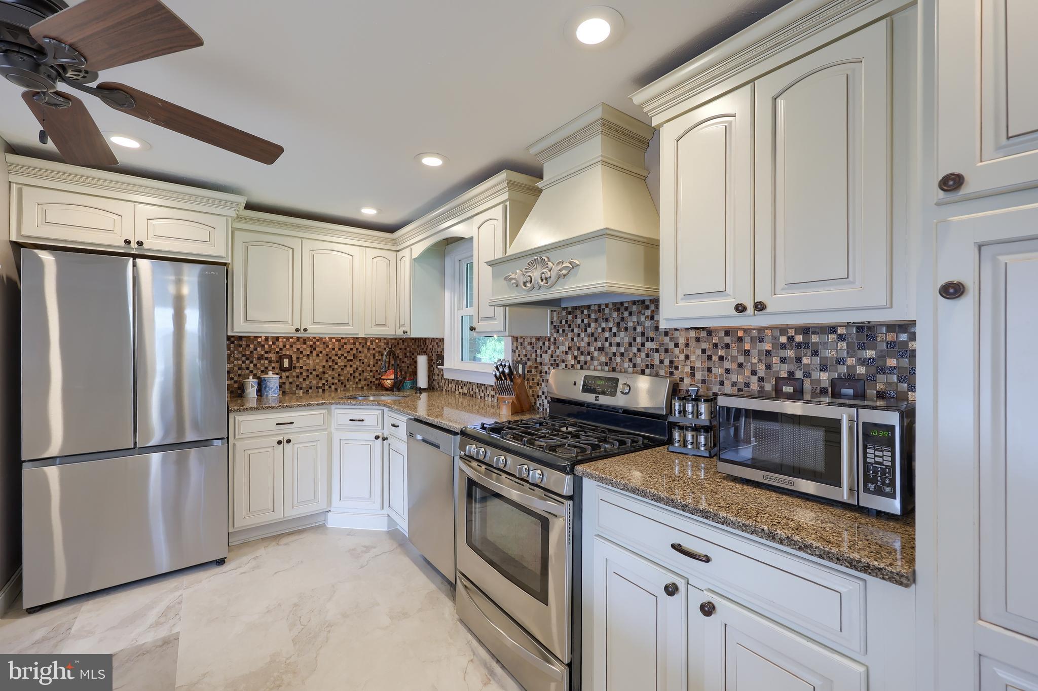 PENN OAKS - Residential