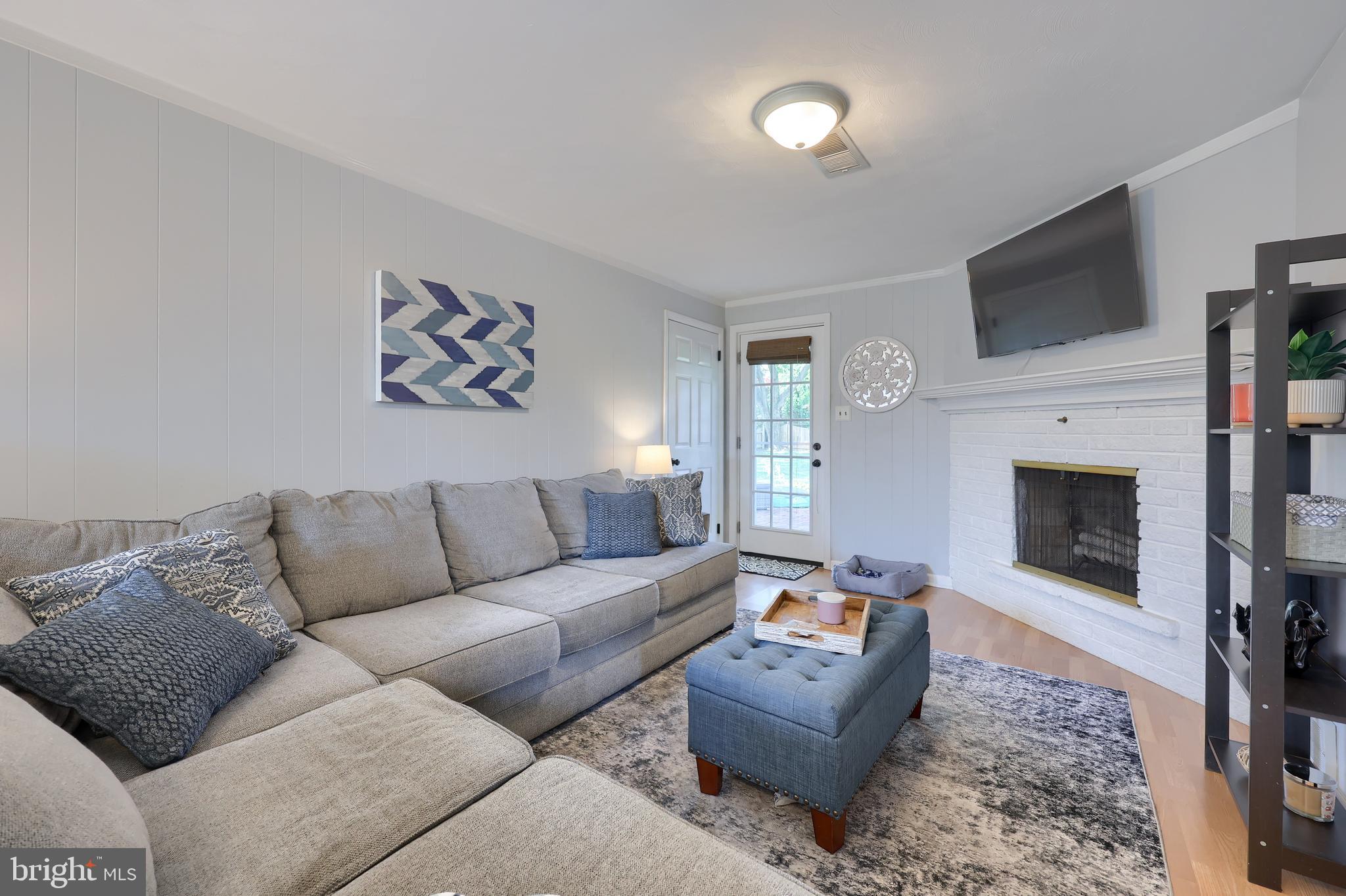 PENN OAKS - Residential