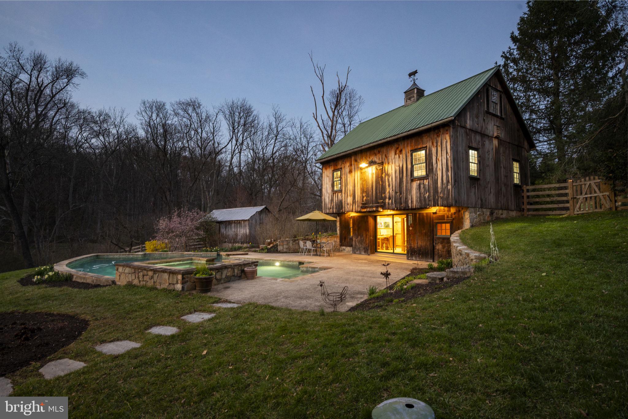 2004 STRINGTOWN ROAD