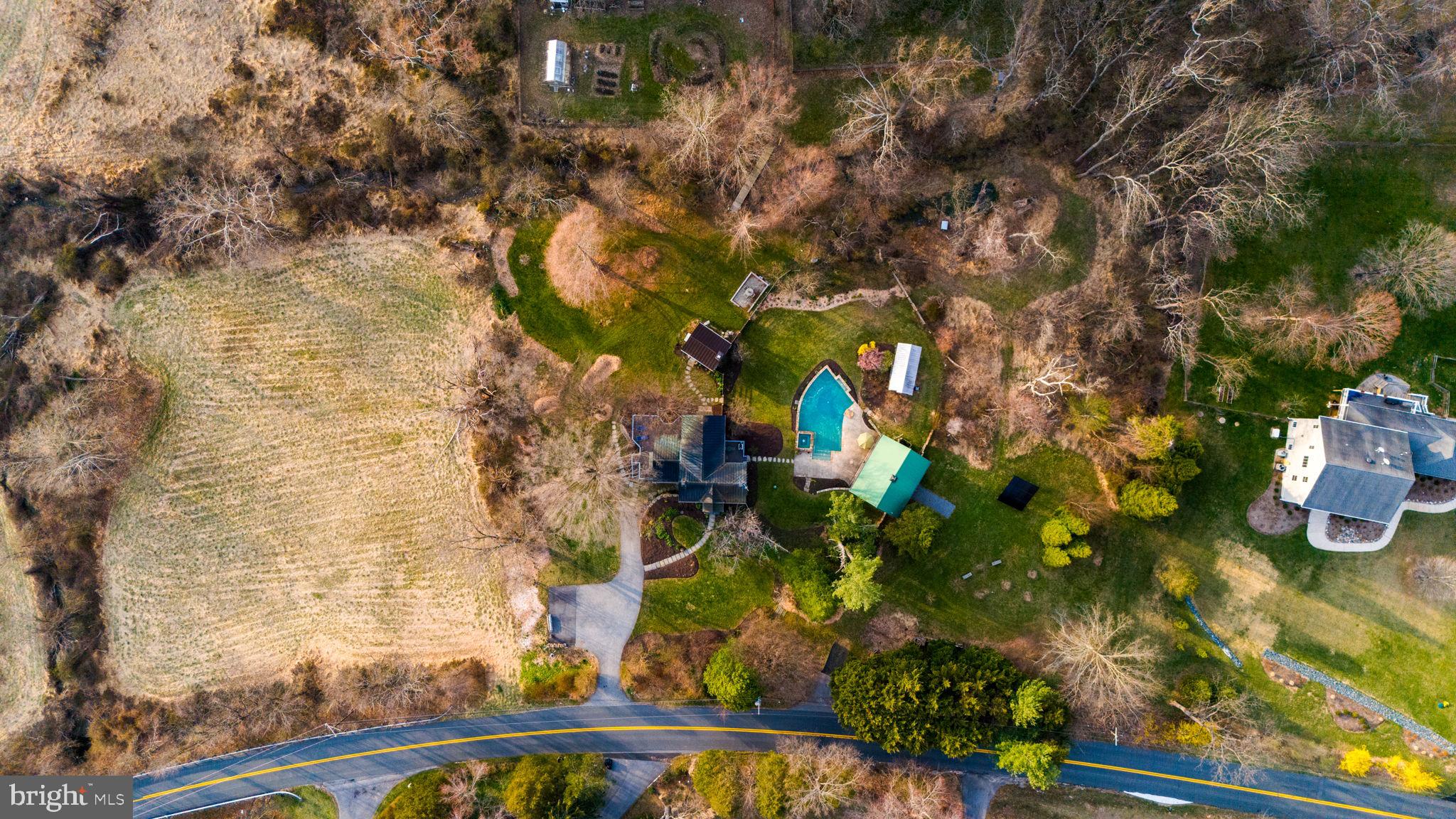 2004 STRINGTOWN ROAD