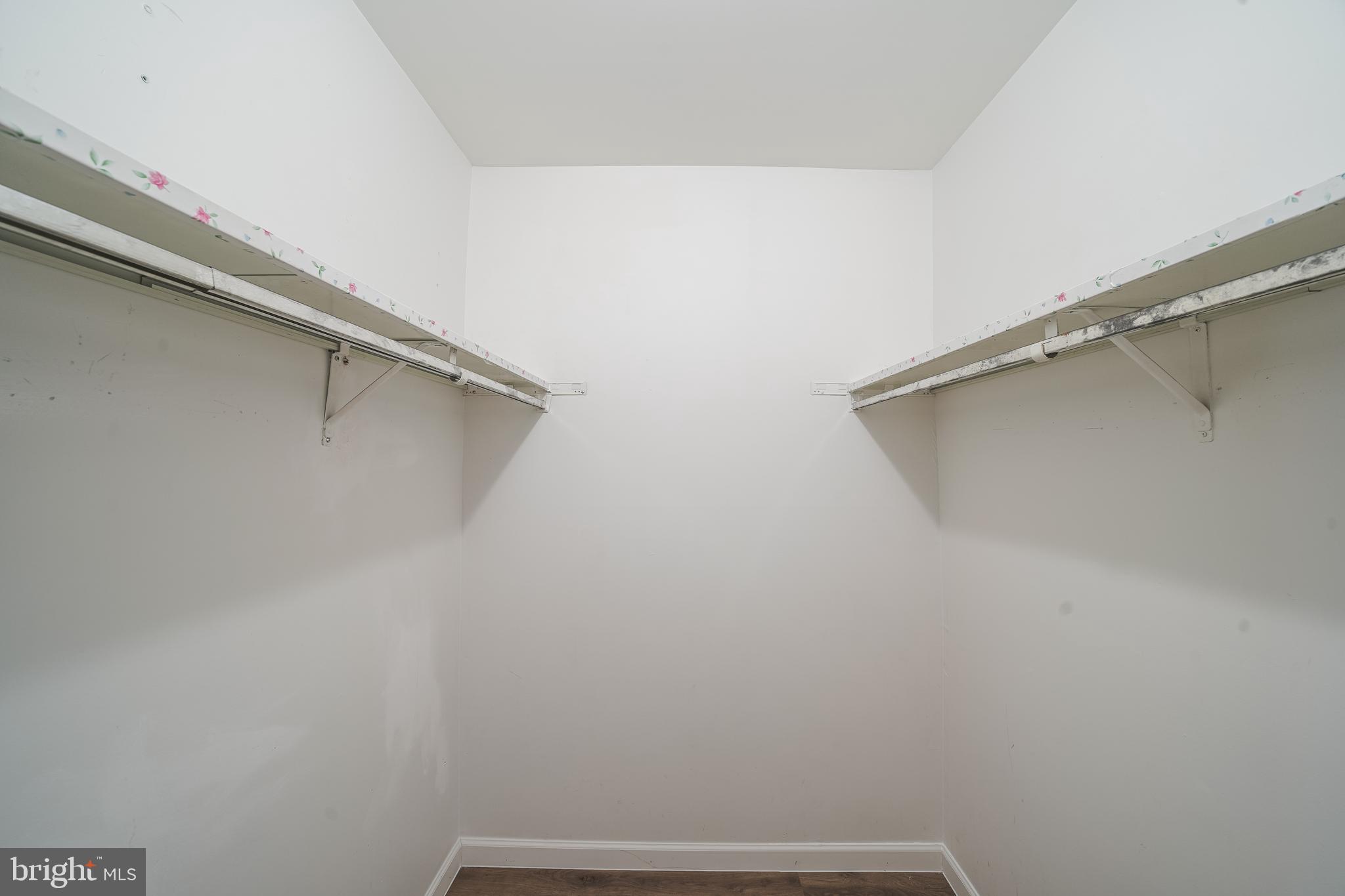 VILLA RIDGE CONDOMINIUM - Residential