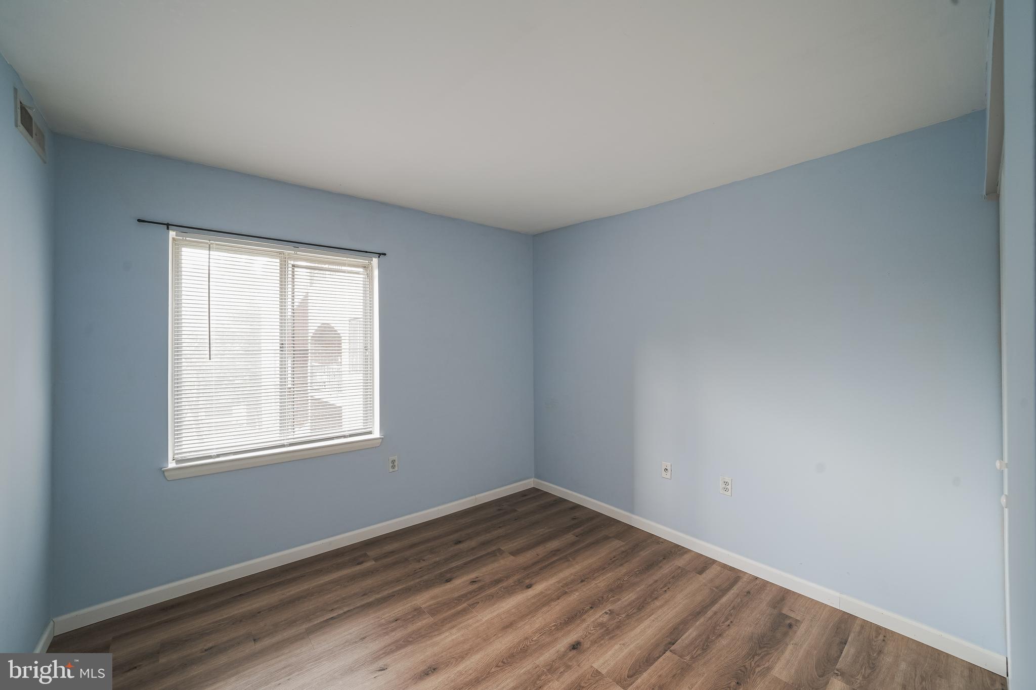 VILLA RIDGE CONDOMINIUM - Residential