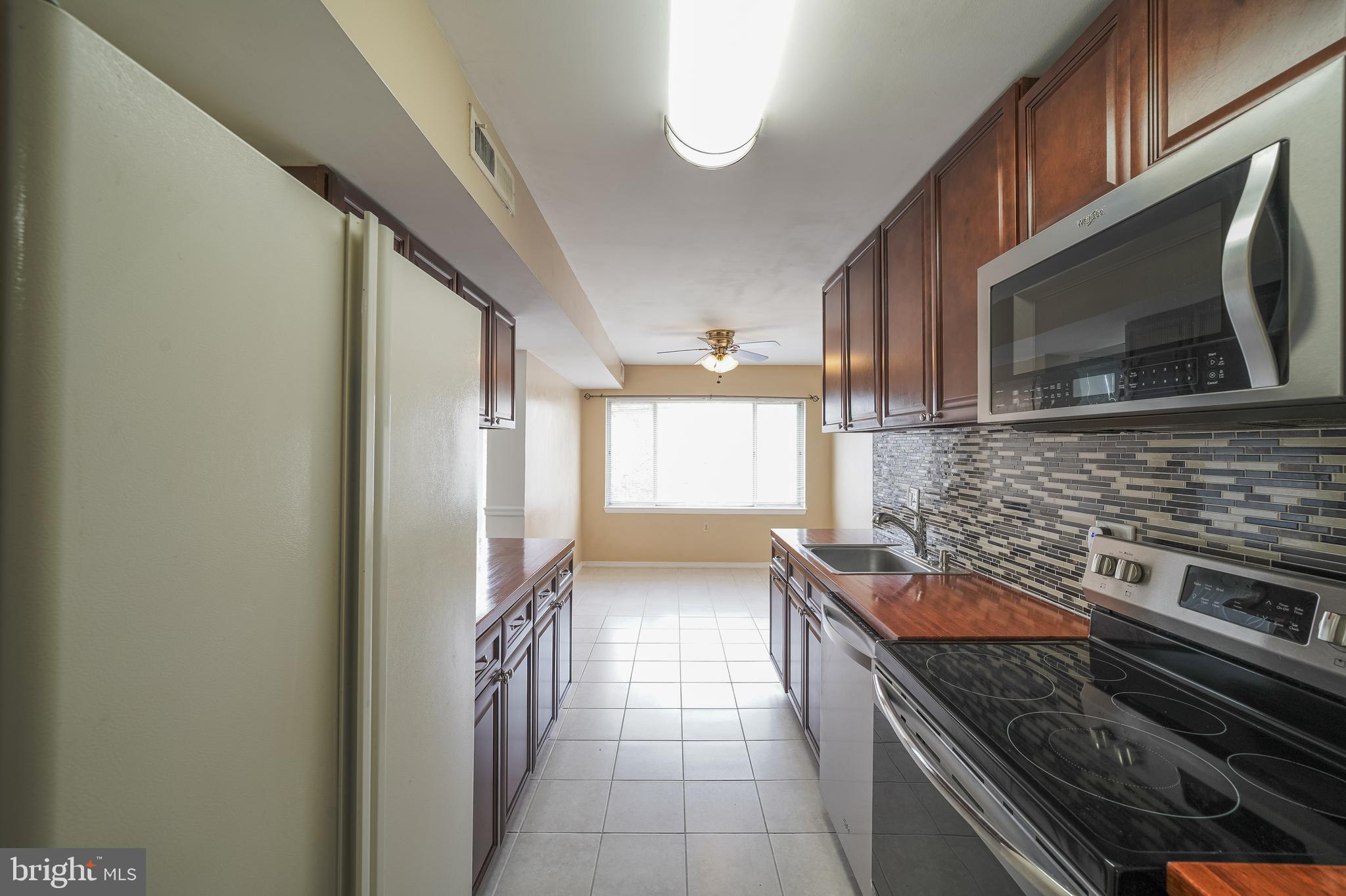 VILLA RIDGE CONDOMINIUM - Residential