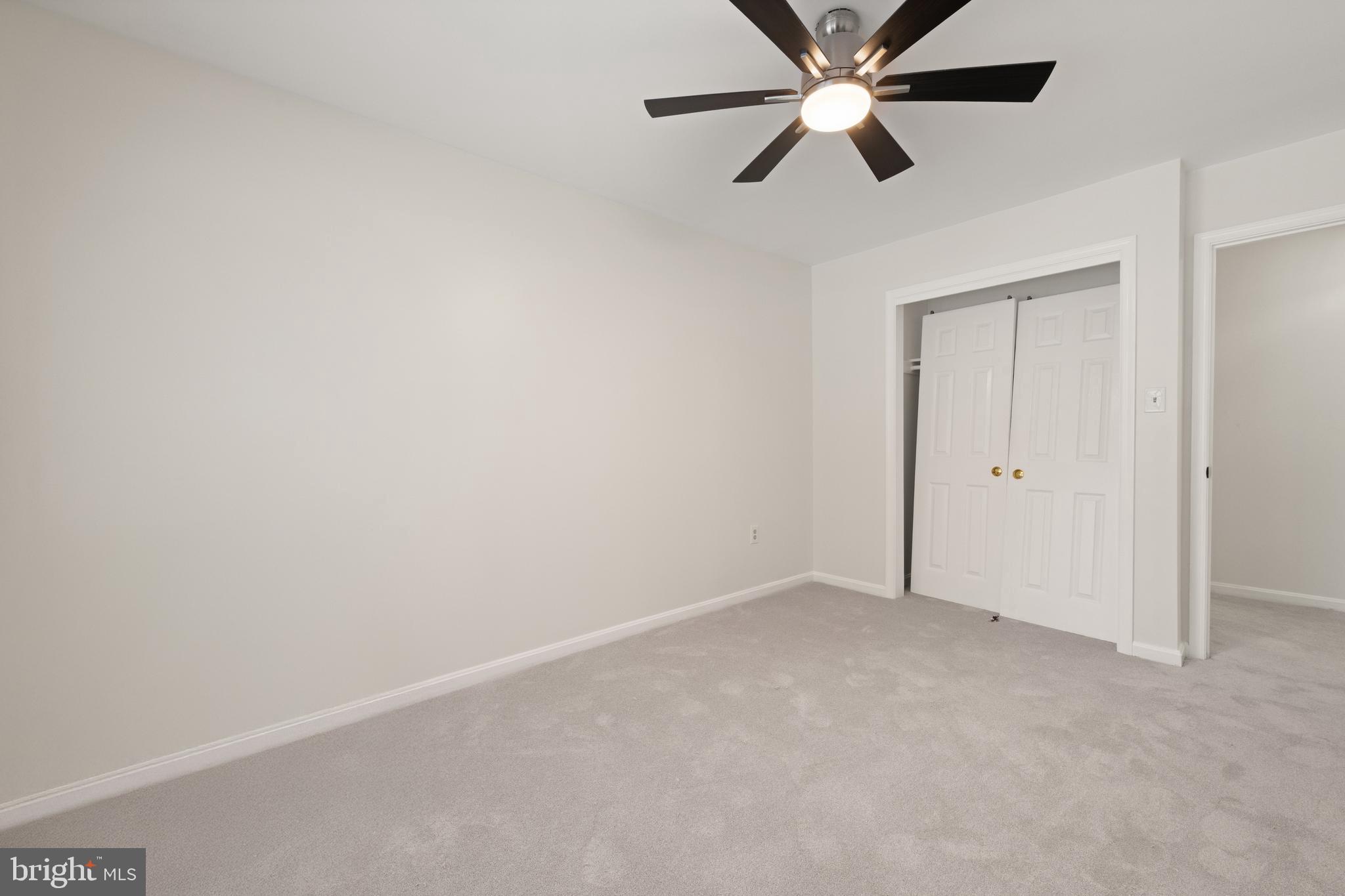 OAK LAWN - Residential