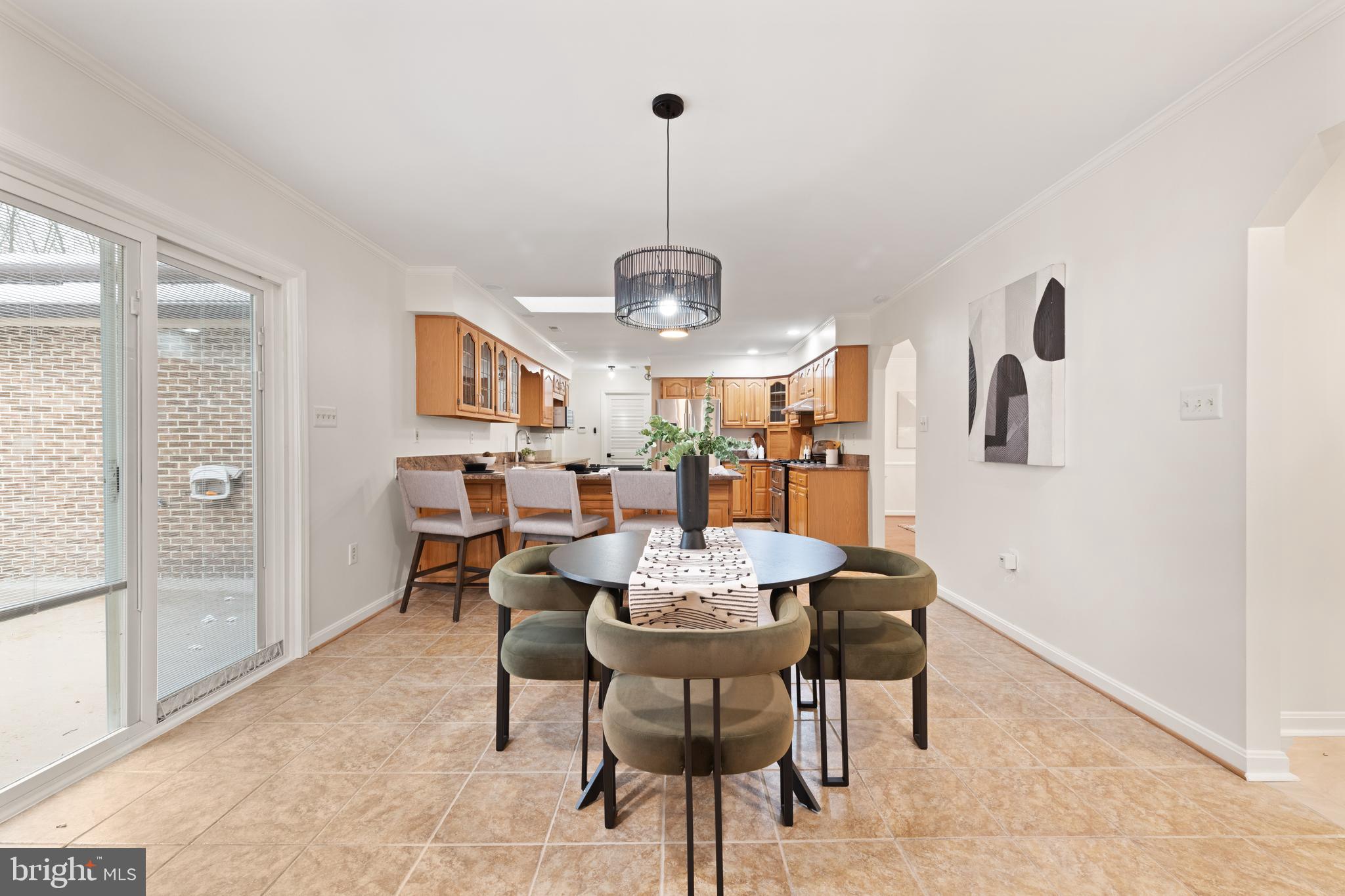 OAK LAWN - Residential