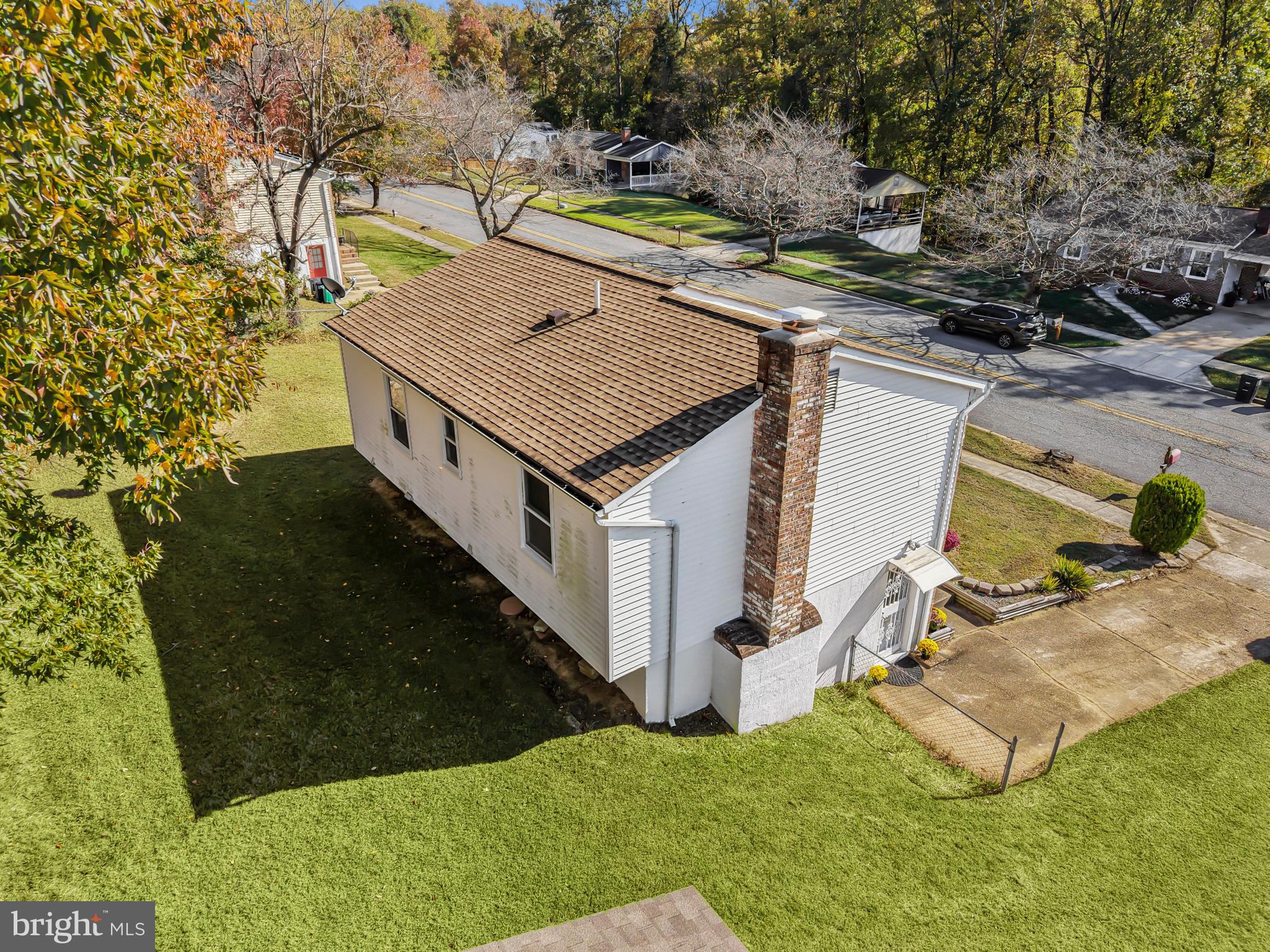 DANIA HILLS - Residential