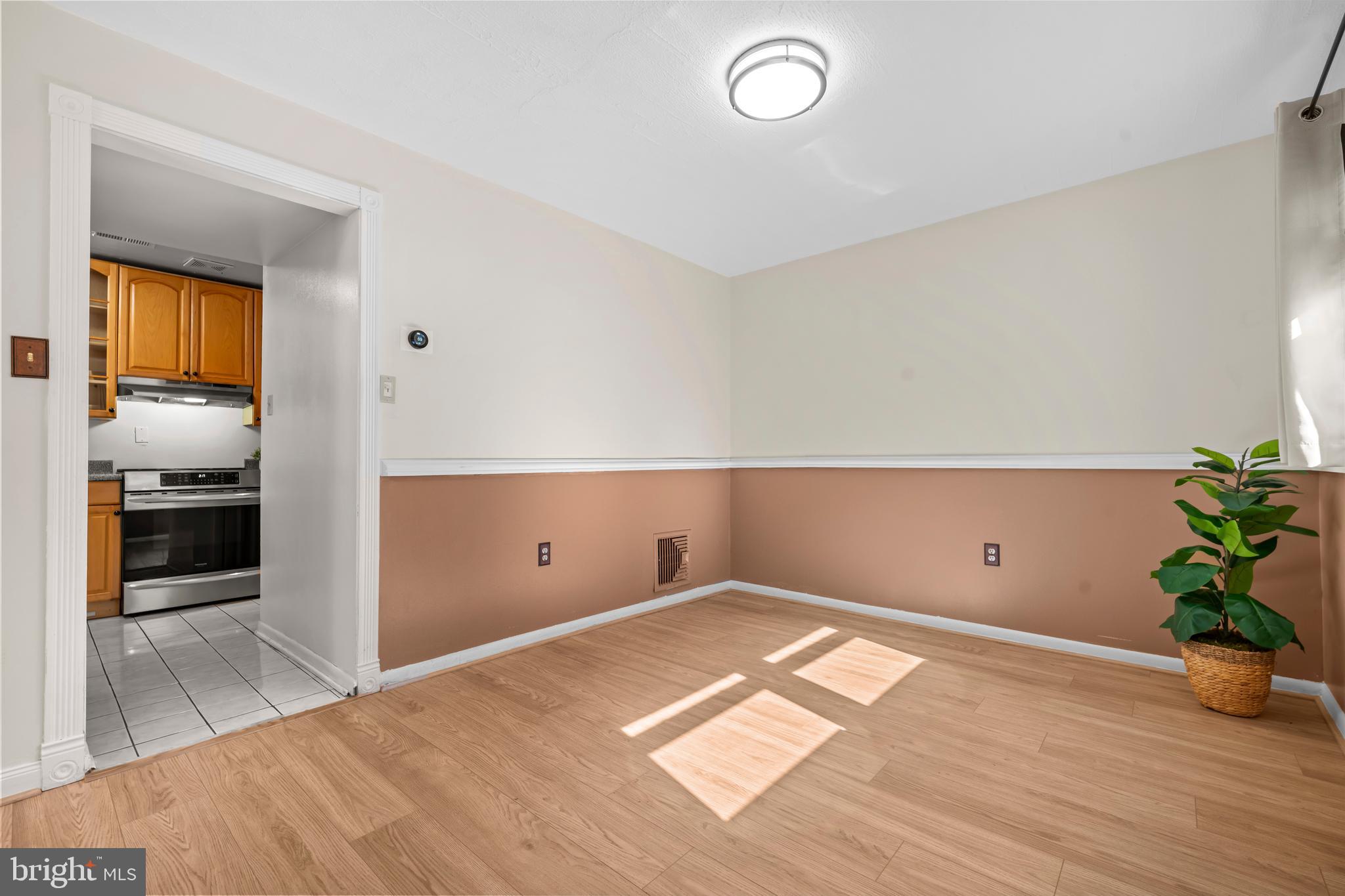 DANIA HILLS - Residential