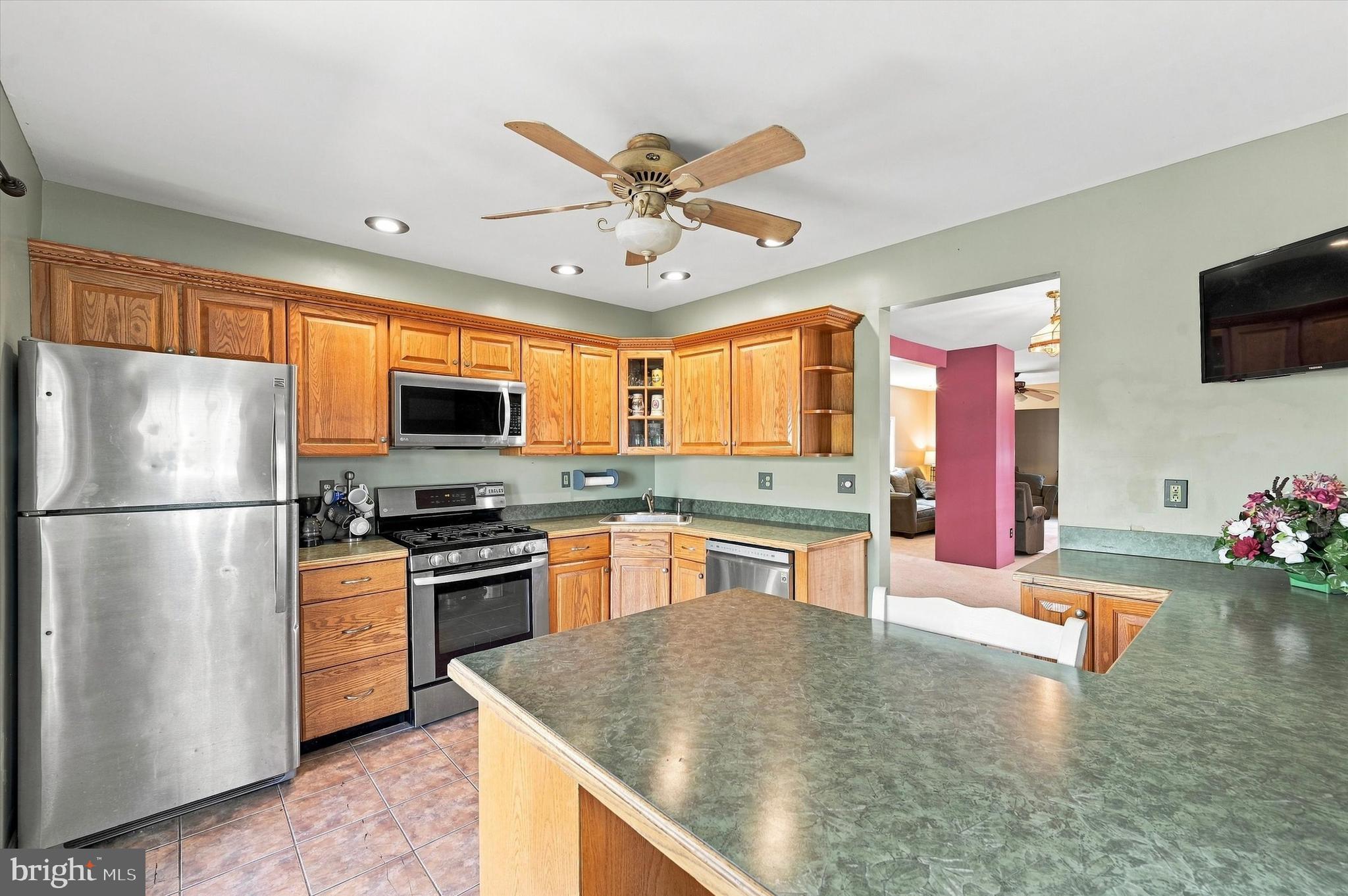 112 PRINTZ AVENUE
