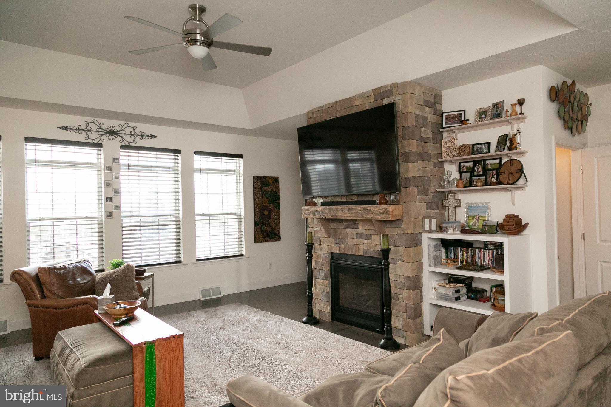 CUMBERLAND VILLAGE - Residential