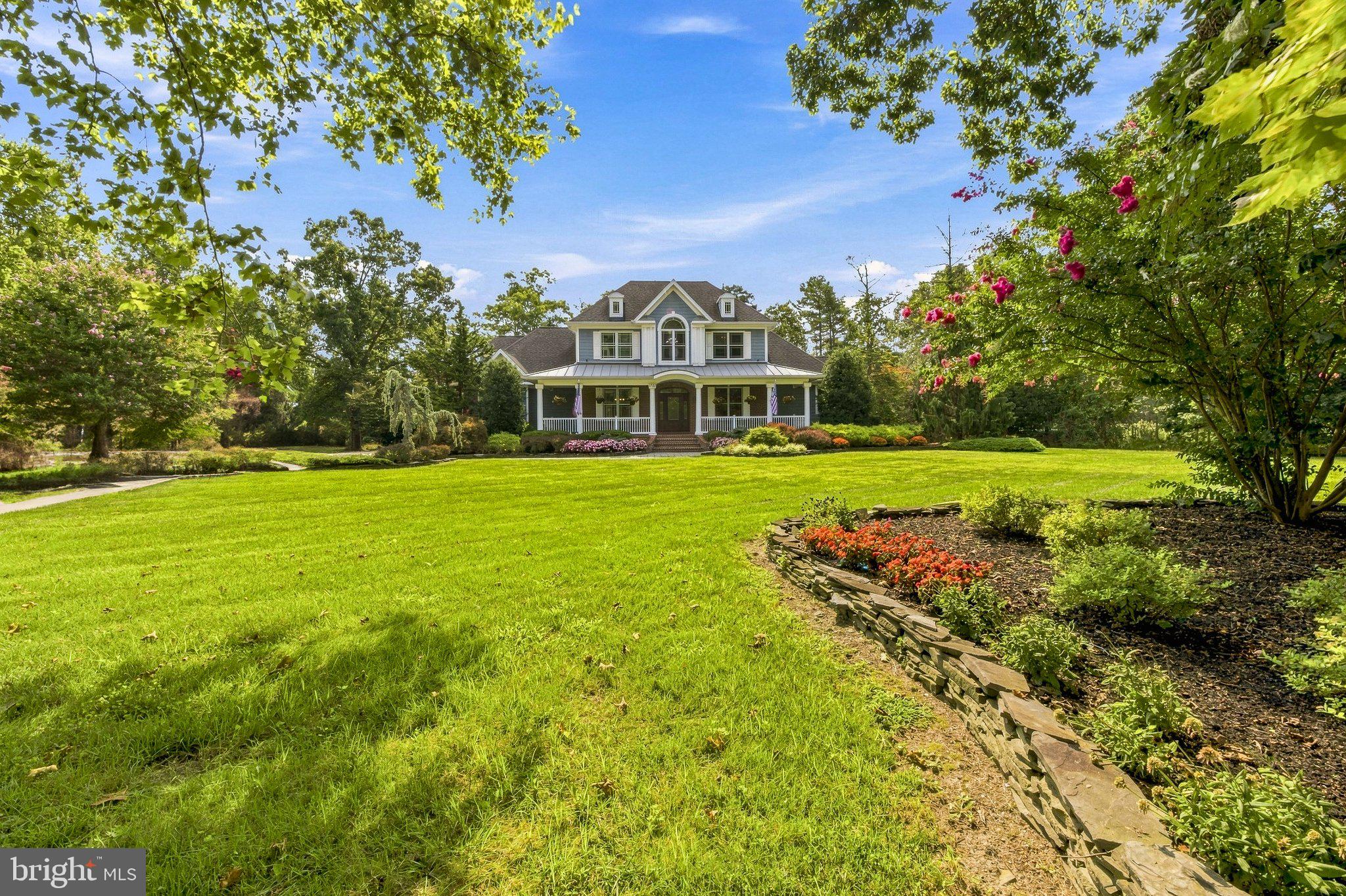 1722 PINEY HOLLOW ROAD