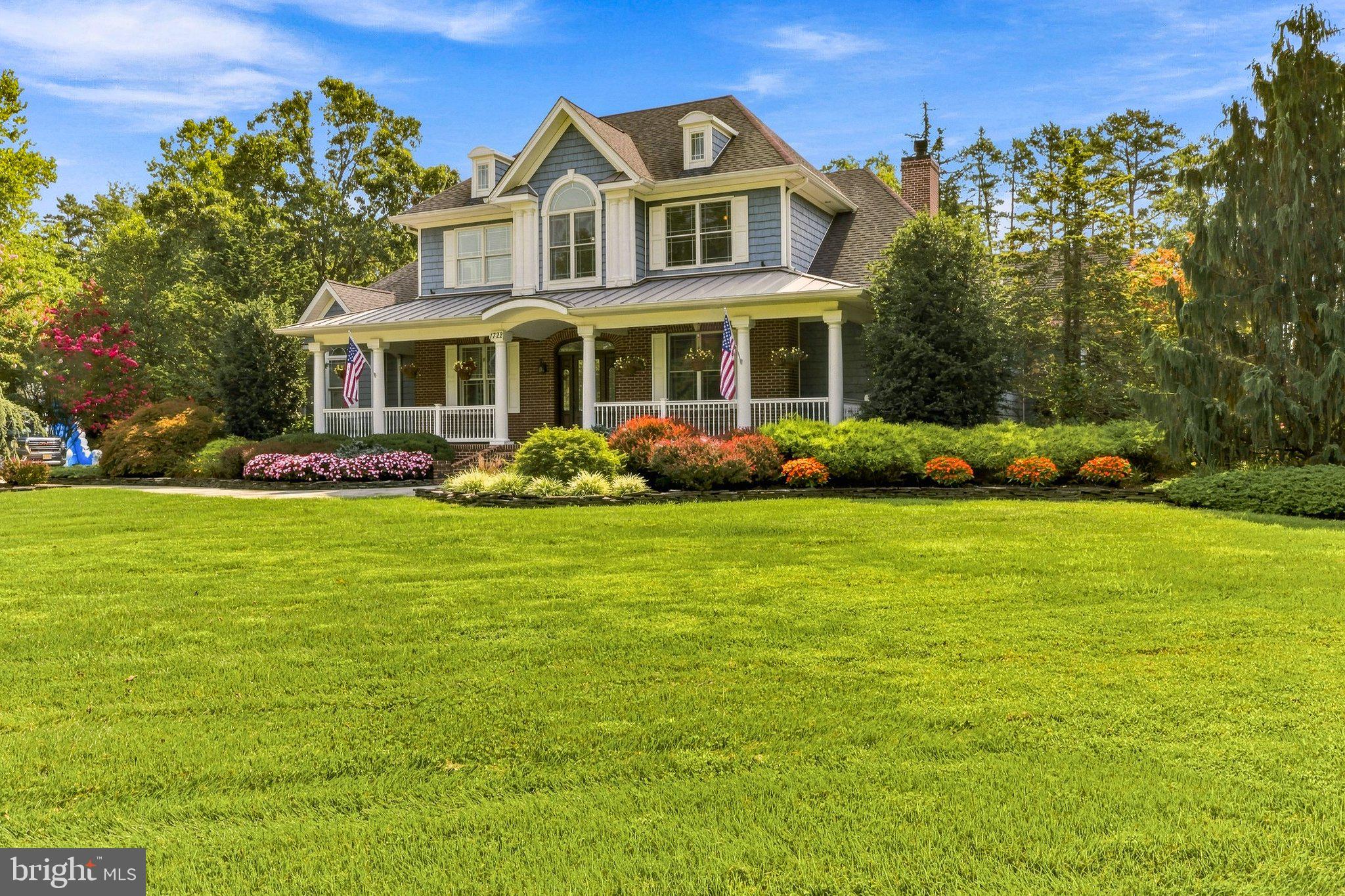 1722 PINEY HOLLOW ROAD