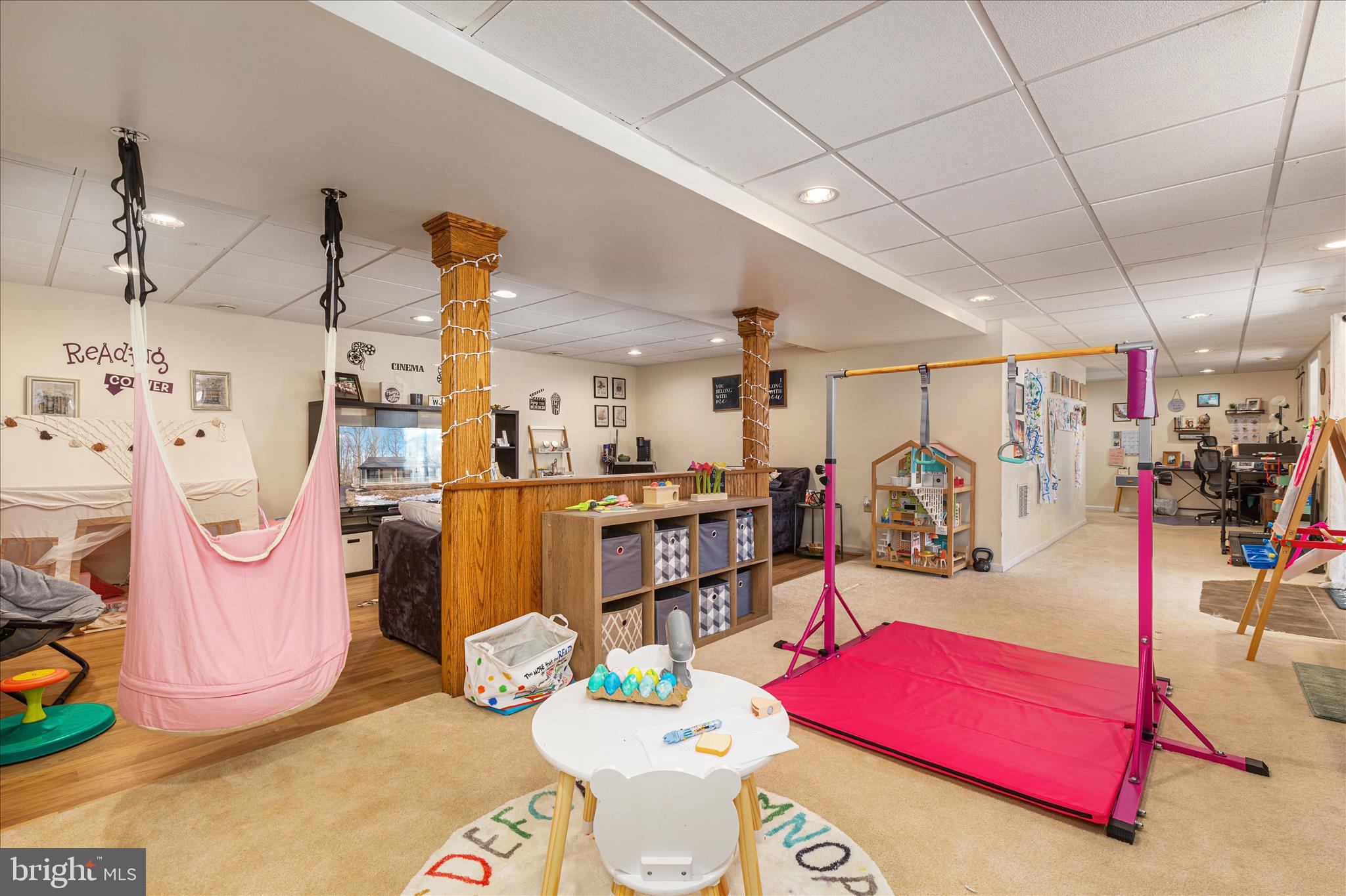 HIGH KNOB - Residential