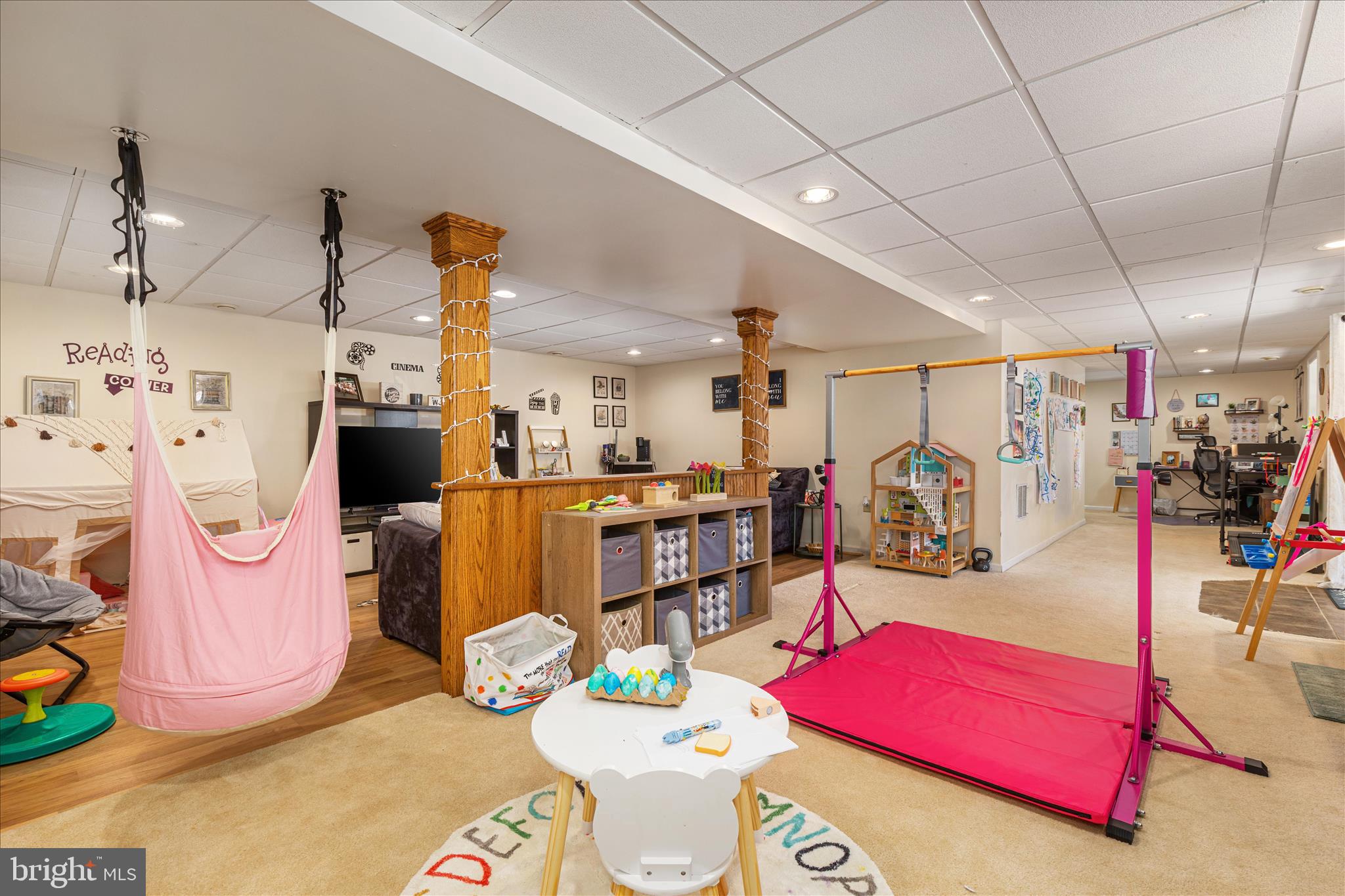 HIGH KNOB - Residential