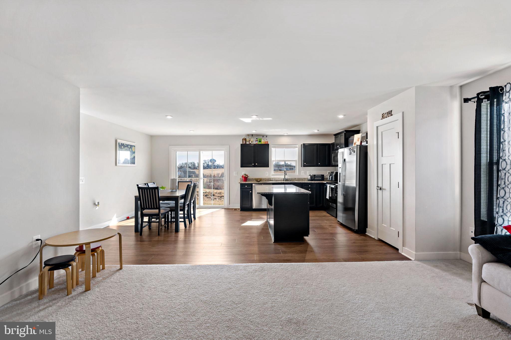 ARCADIA NORTH - Residential