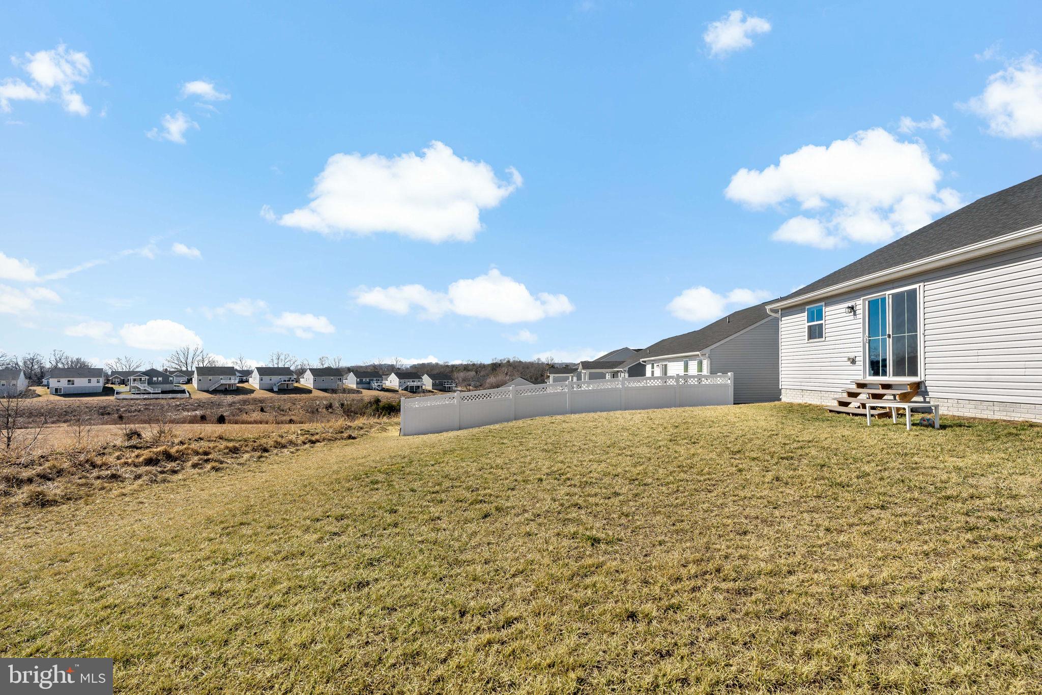 89 TUTBURY LANE