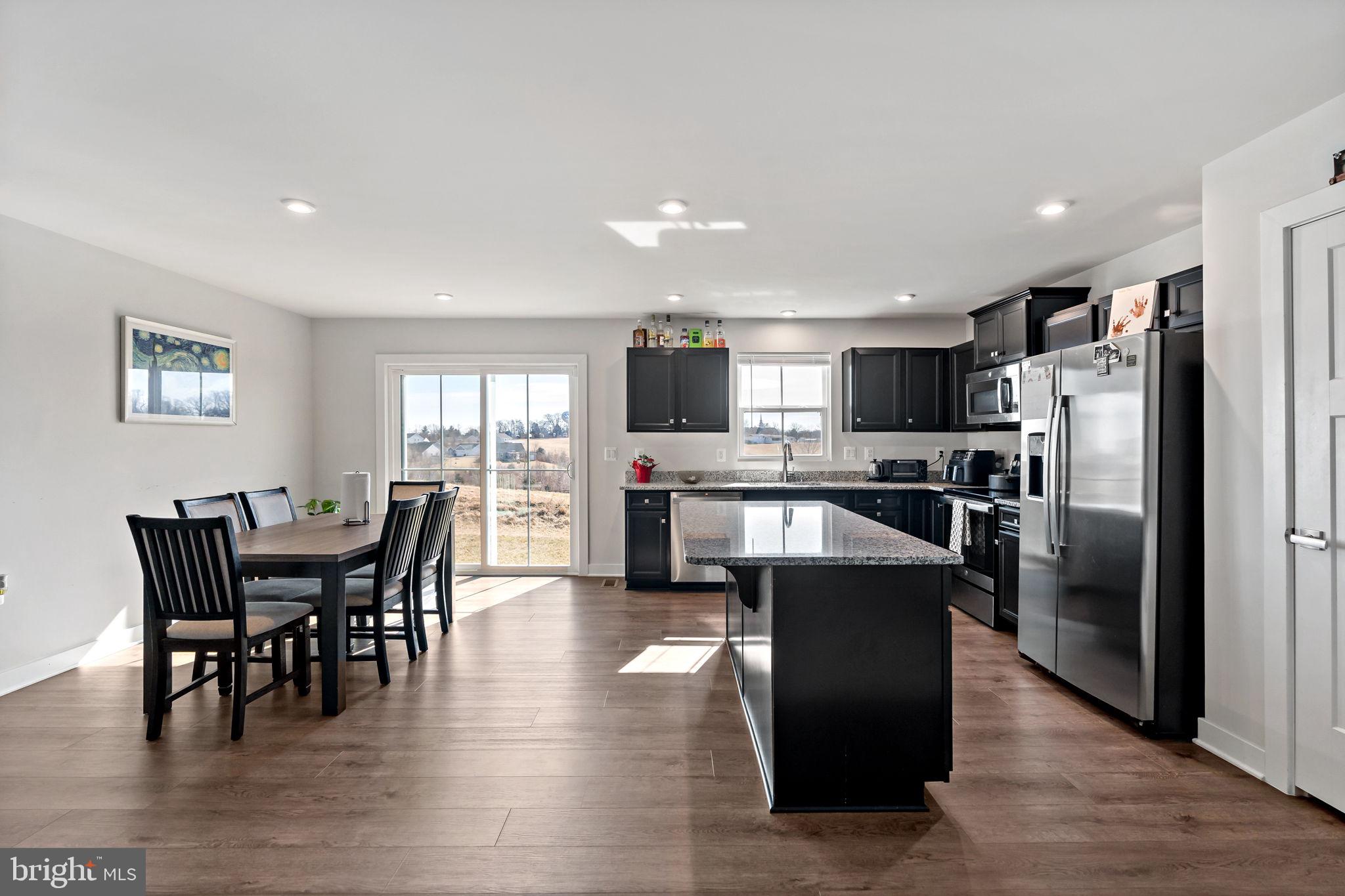 ARCADIA NORTH - Residential